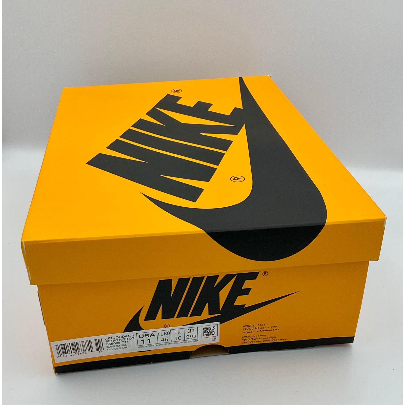 Nike Air Jordan 1 Retro High OG Yellow Toe Taxi Sz 12 Size US 12 / EU 45 - 8 Thumbnail