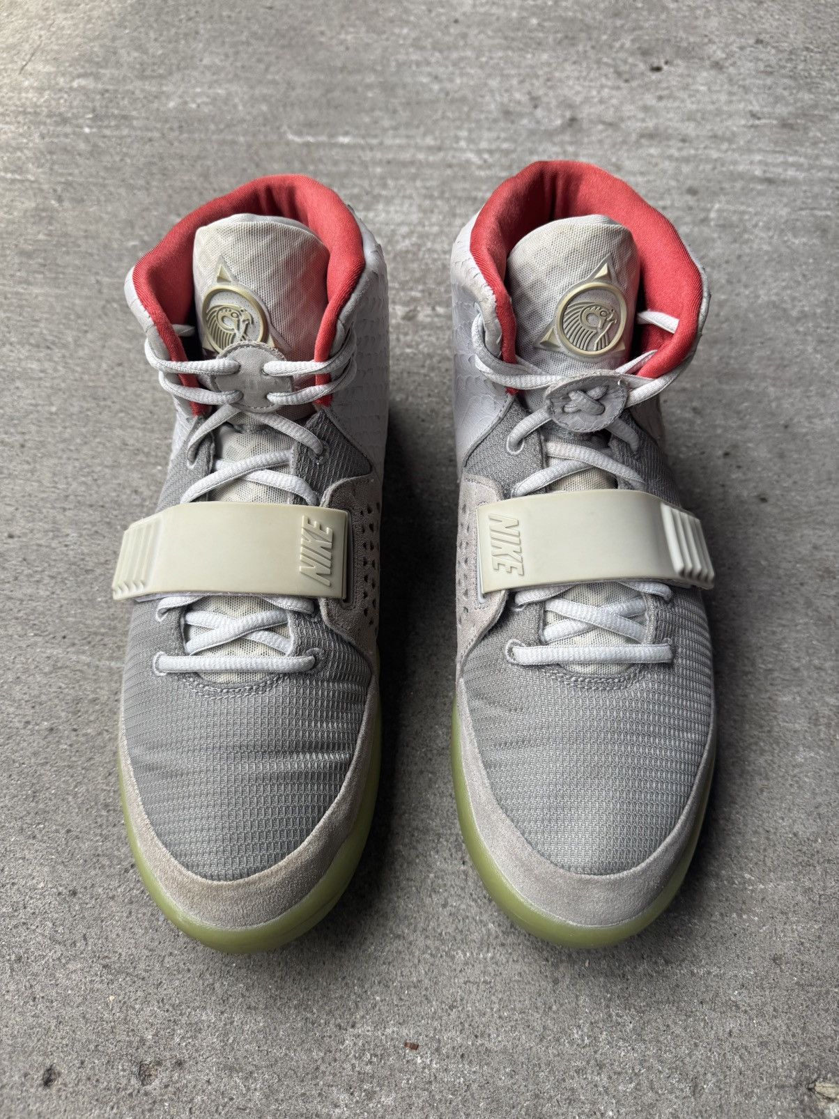 Kanye West × Nike NIKE AIR YEEZY 2 PURE PLATINUM SOLAR RED KANYE SIZE 11 Size US 11 / EU 44 - 3 Thumbnail