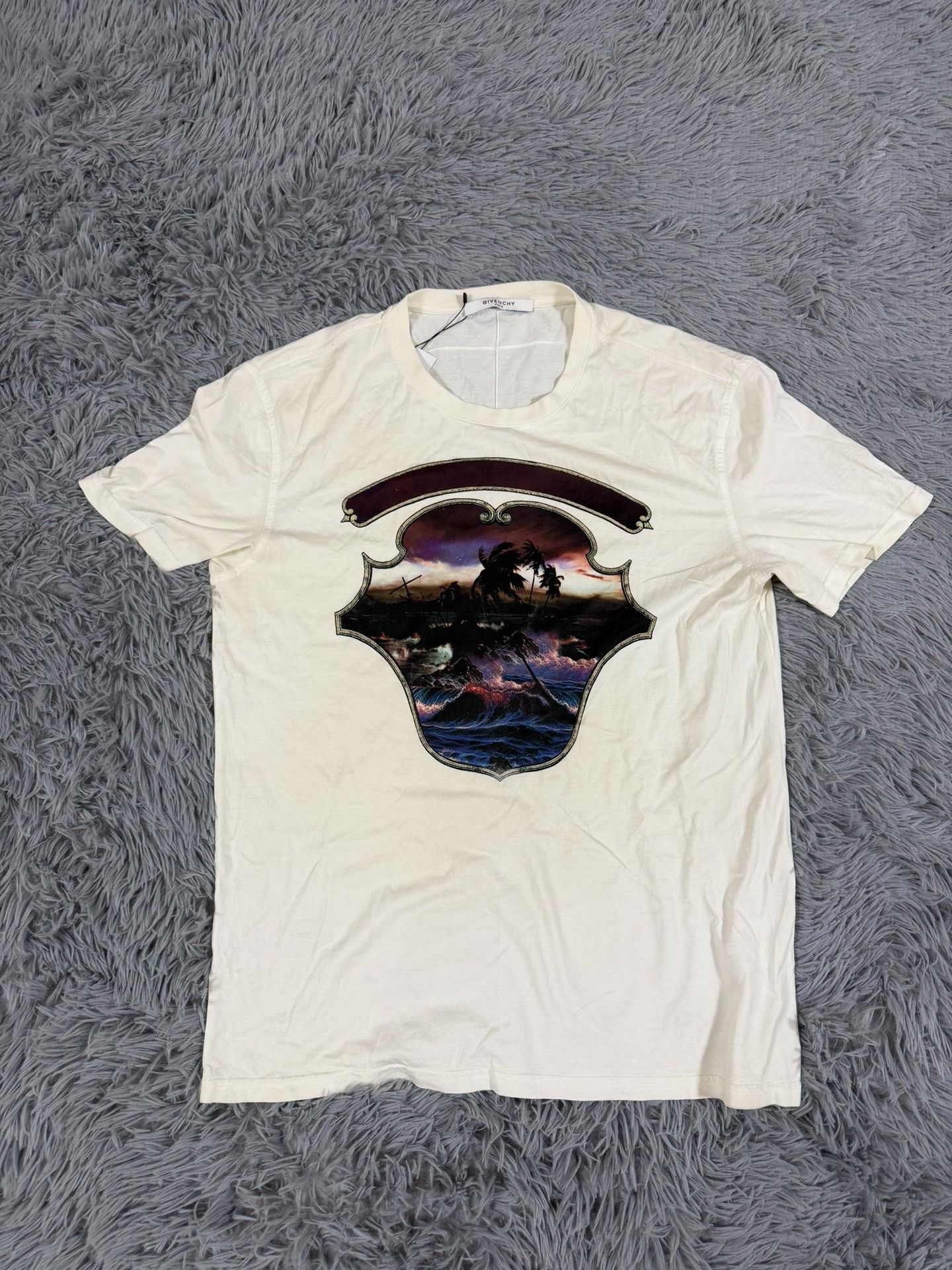 Givenchy Givenchy White T-Shirt xl Men Size US XL / EU 56 / 4 - 1 Thumbnail