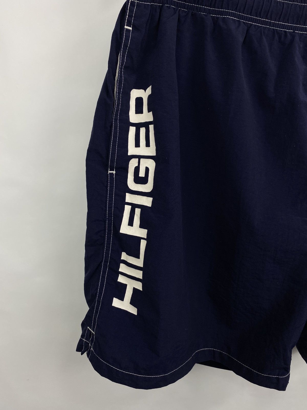 Tommy Hilfiger Vintage 90s Tommy Hilfiger Nylon shorts casual streetwear Size US 34 / EU 50 - 3 Thumbnail