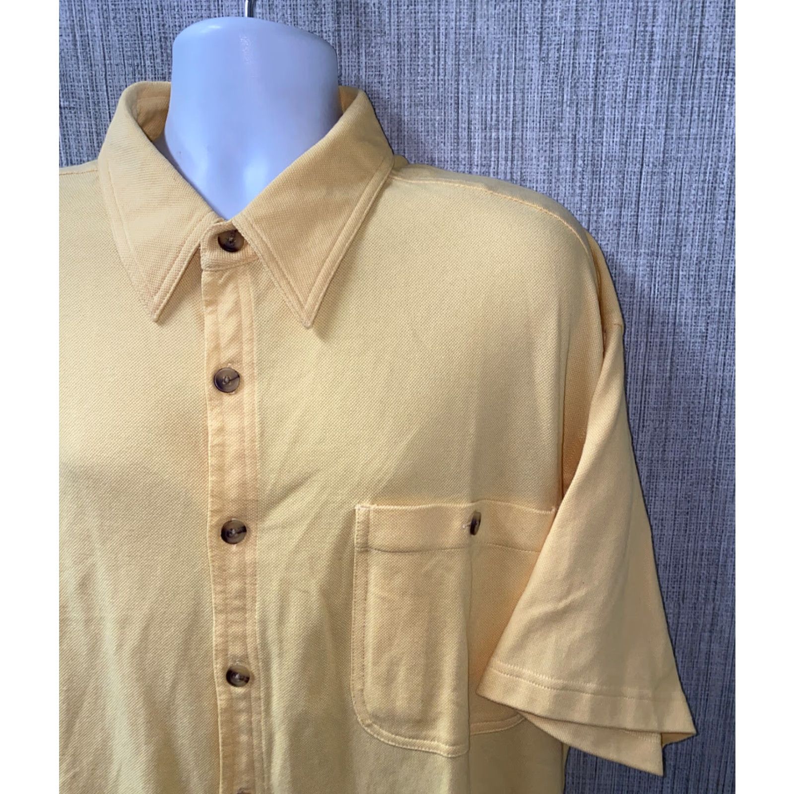 Duluth Trading Company Duluth Trading Co Shirt Mens 2XL Yellow Short Sleeve Button-Front Collared Cotton Shirt Regular Fit Size US XXL / EU 58 / 5 - 2 Thumbnail