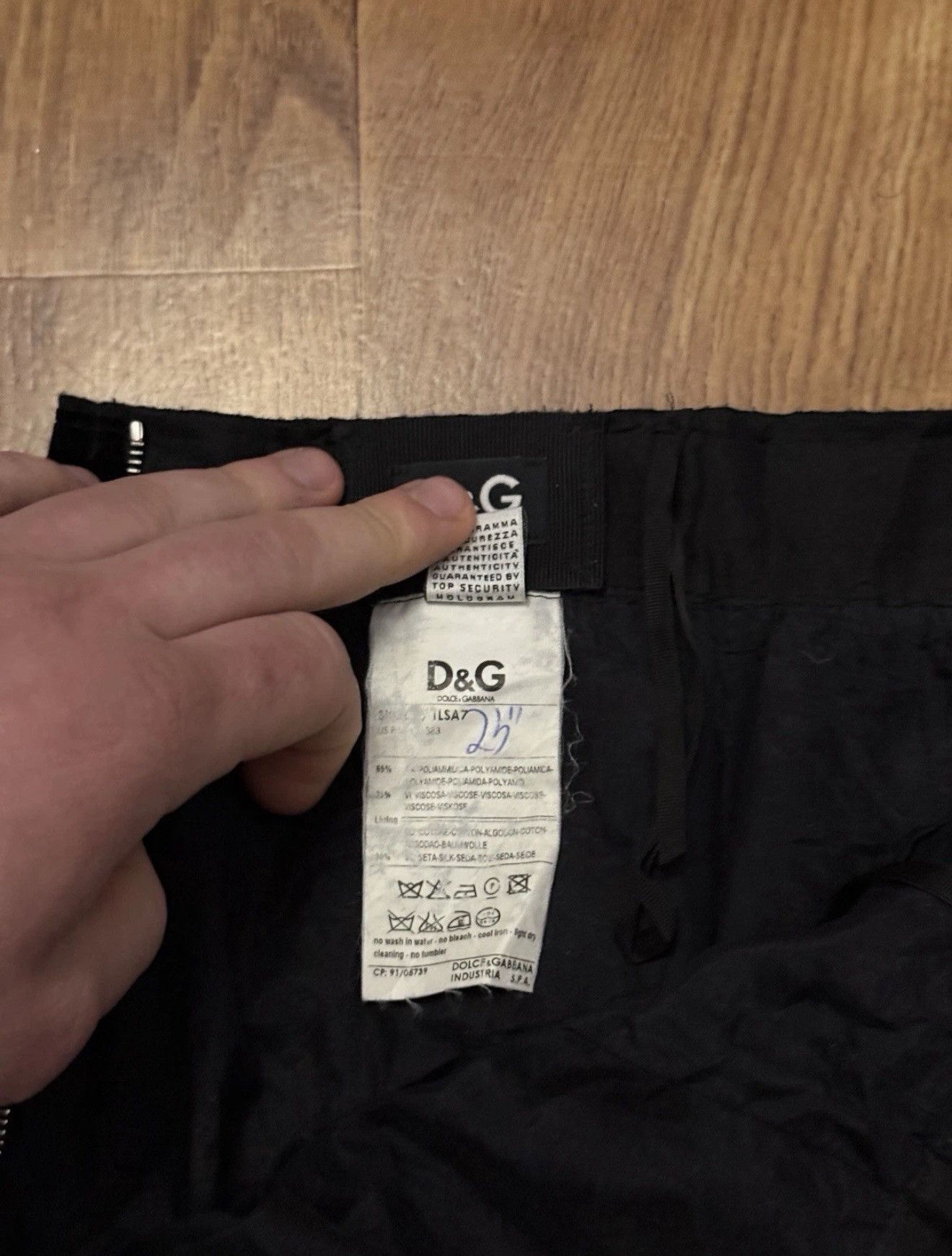 Dolce & Gabbana Vintage Dolce & Gabbana Floral Pattern Midi Skirt Sz 40 Size 27" / US 4 / IT 40 - 5 Thumbnail