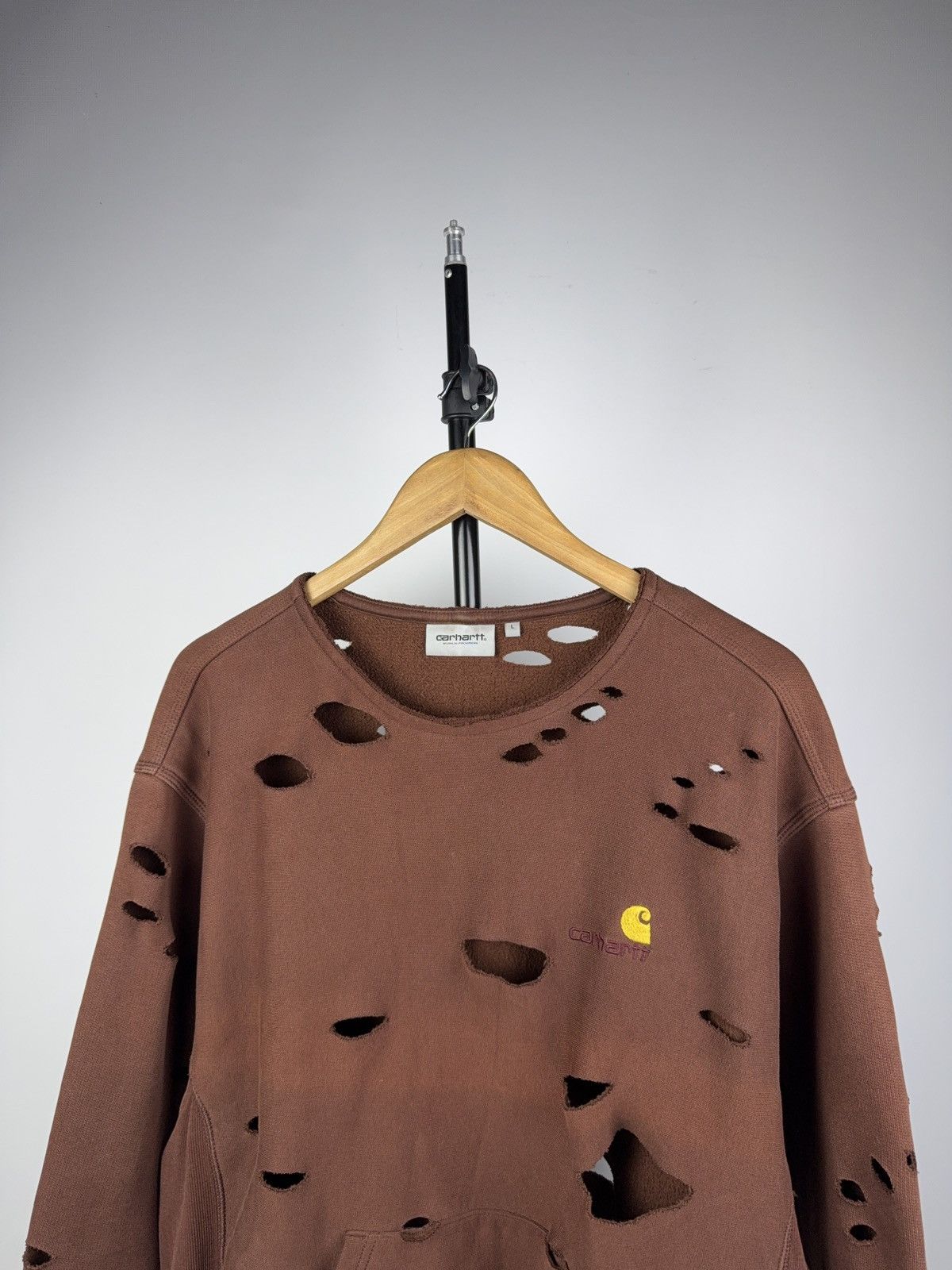 Carhartt 00s Y2K Carhartt WIP Distressed Brown Destroyed Sweatshirt L Size US L / EU 52-54 / 3 - 2 Thumbnail