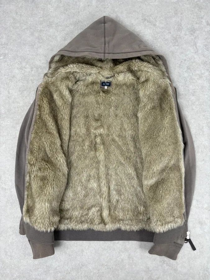 Armani 2000s Armani Brown Fur-Lined Zip-up Hoodie Size US L / EU 52-54 / 3 - 7 Thumbnail