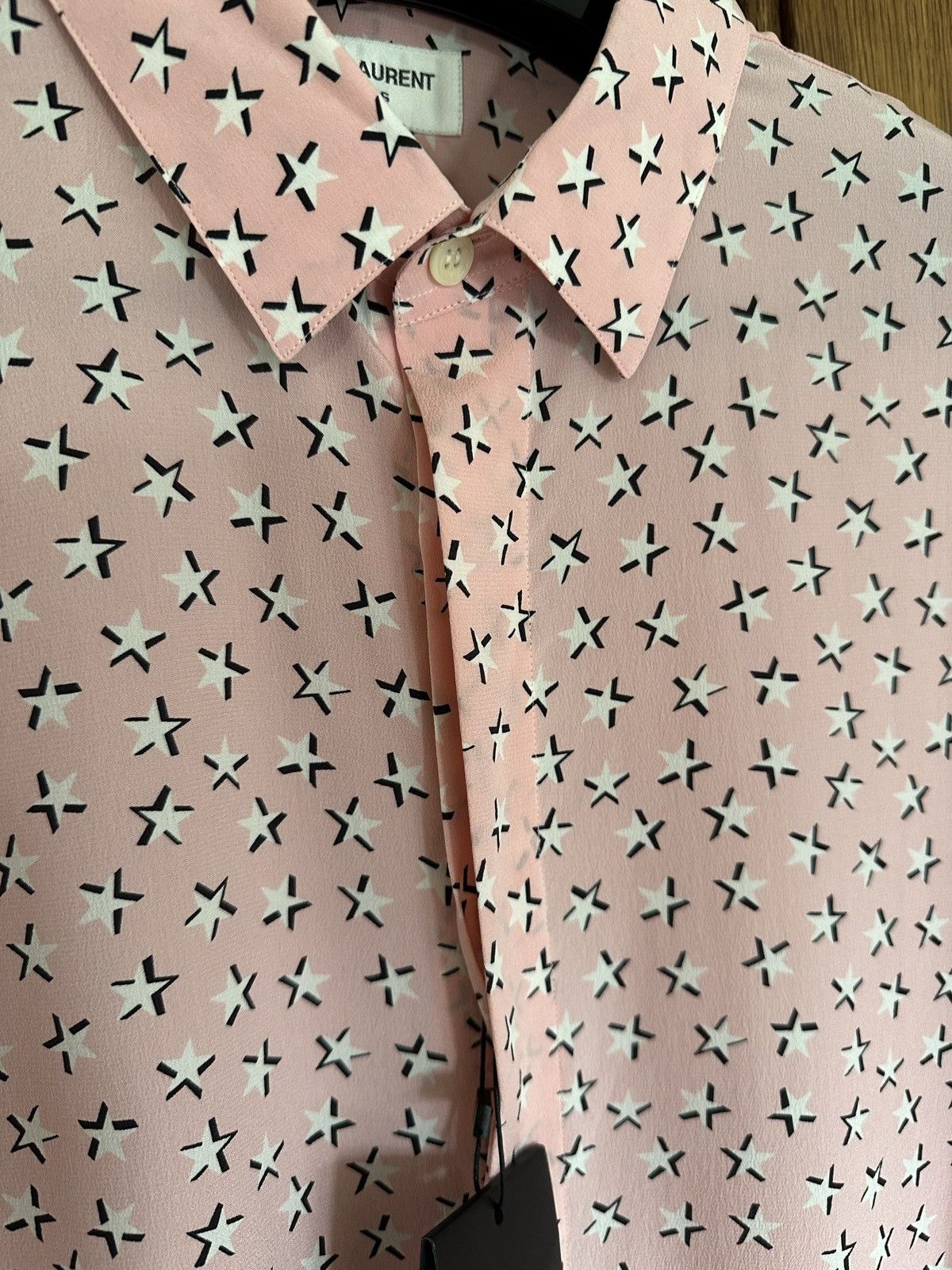 Saint Laurent Paris SS19 Saint Laurent star 💯% silk shirt 41 grail Size US L / EU 52-54 / 3 - 14 Thumbnail