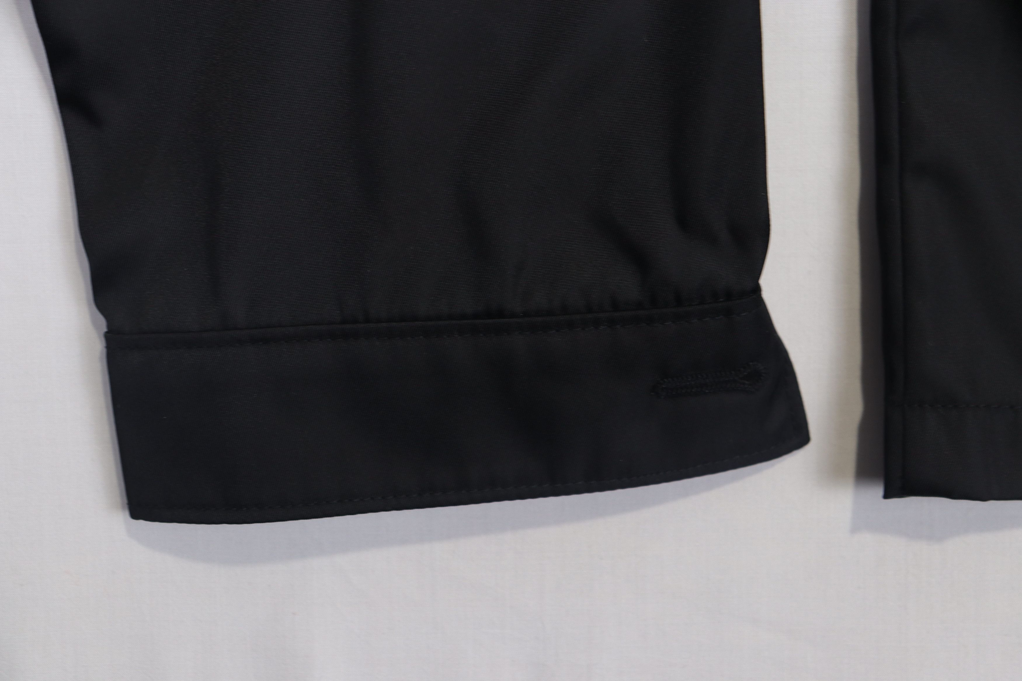 Prada o1rshd Re Nylon Triangle Logo Re-Nylon Blouson in Black Size US S / EU 44-46 / 1 - 17 Thumbnail