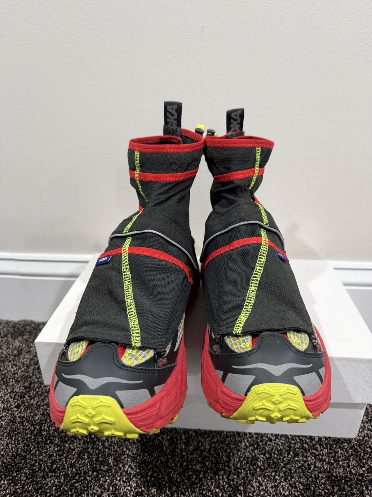Hoka × Nicole McLaughlin Hoka Nicole McLaughlin Mafate Speed Three2 Convertible Sneak Size US 10.5 / EU 43-44 - 4 Thumbnail