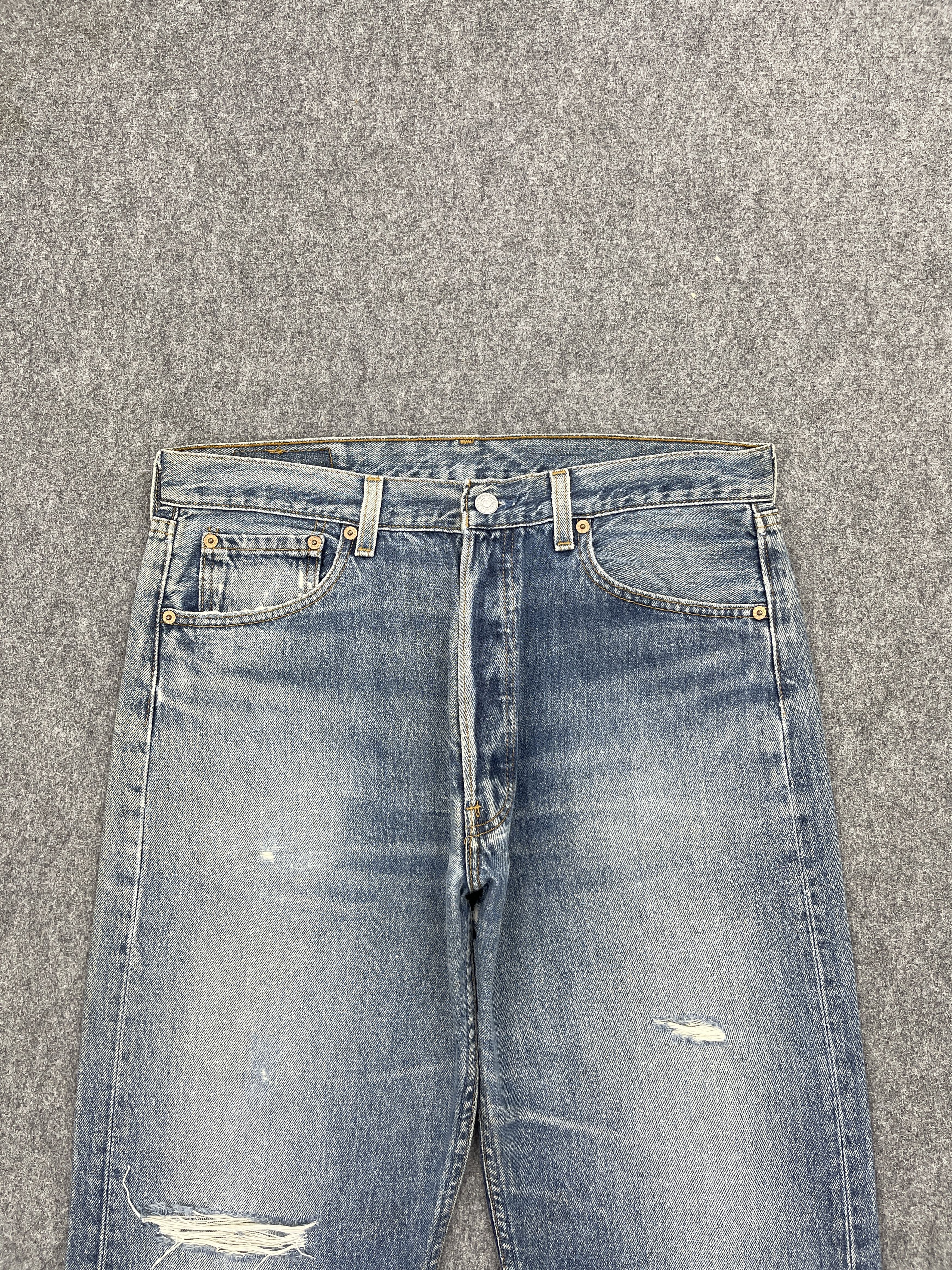 Vintage 90s Levis 501 Faded Blue Jeans Denim