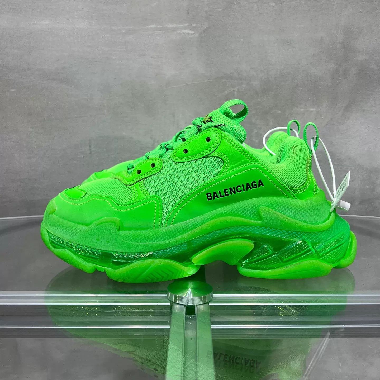 Balenciaga Balenciaga Triples Neon Green Women's 37 Size US 7 / IT 37 - 3 Thumbnail