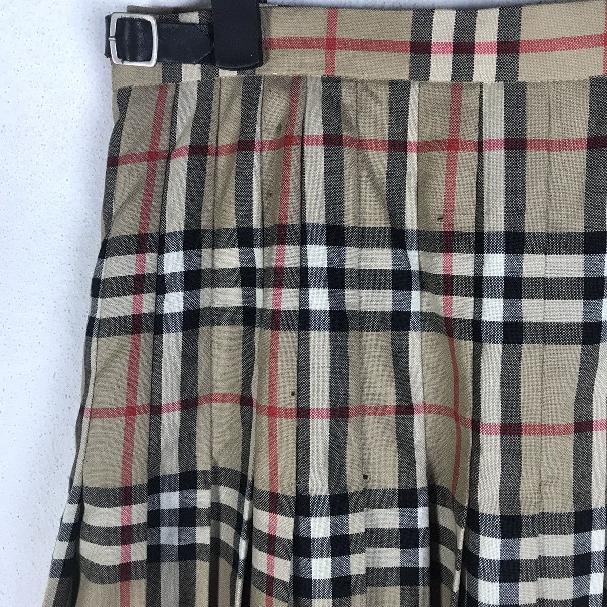 Burberry Burberry London Nova Check Pleated Wool Midi Kilt Skirt Size 27" / US 4 / IT 40 - 11 Thumbnail