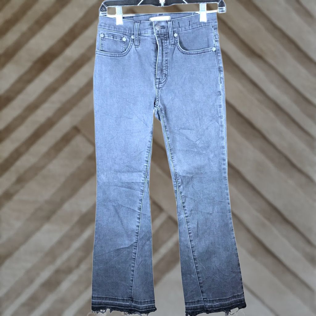 Madewell Madewell Jeans Black Denim Mid Rise Cali Demi Boot Cropped Raw Hems 25 Womens Jeans Slim Stretch 5-Pocket Design Denim Straight Bootcut N/A Size 42" / US 20 - 1 Thumbnail