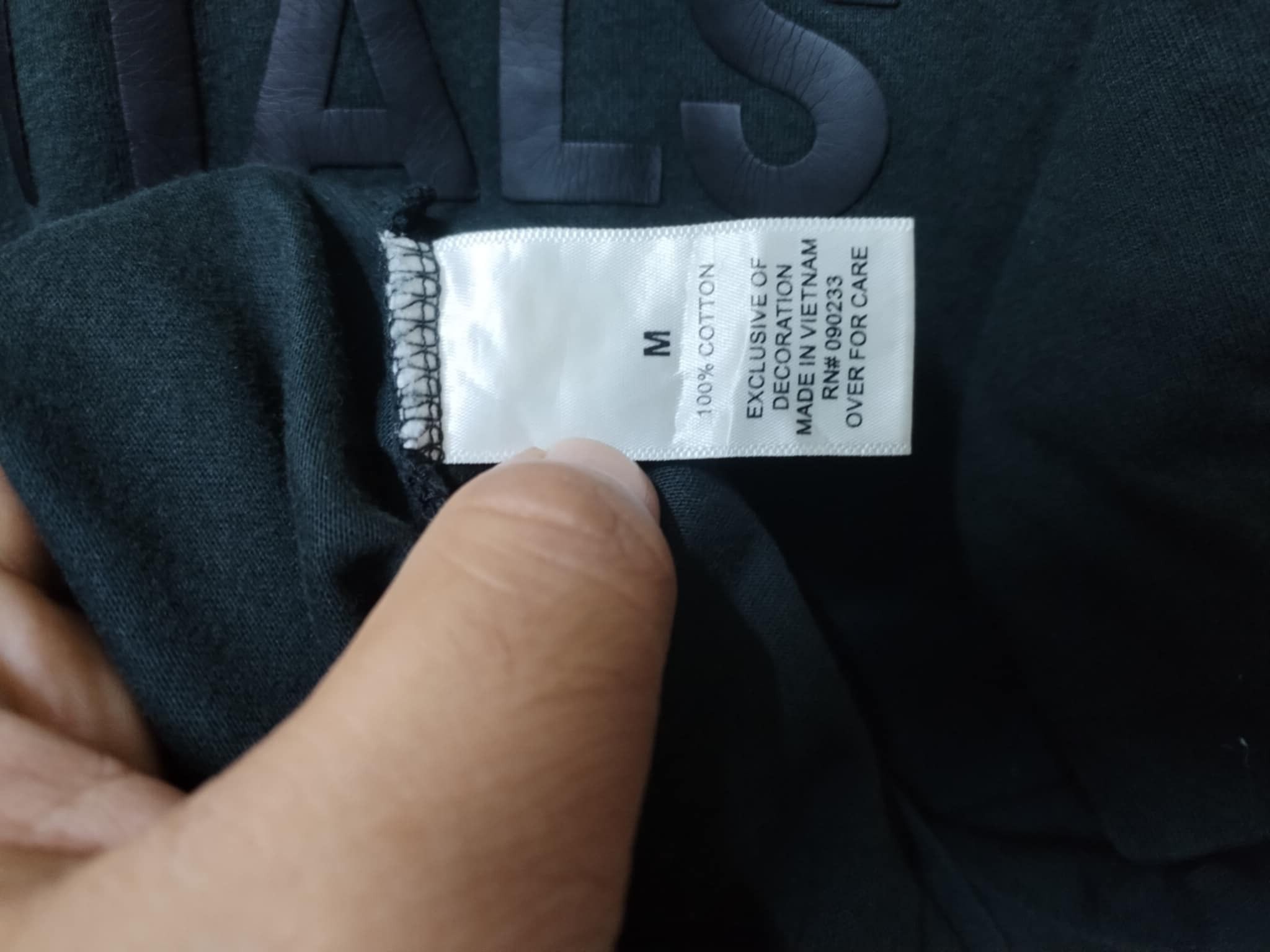 Essentials Essentials Sun Faded Tshirt Very Rare Size US M / EU 48-50 / 2 - 6 Thumbnail