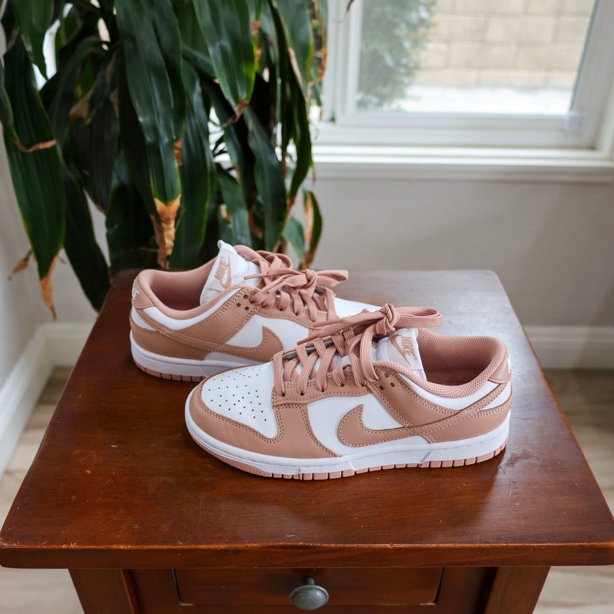 Nike Nike Dunk Low Rose Whisper Size 5 Youth No Box Size US 5 / EU 37 - 1 Thumbnail