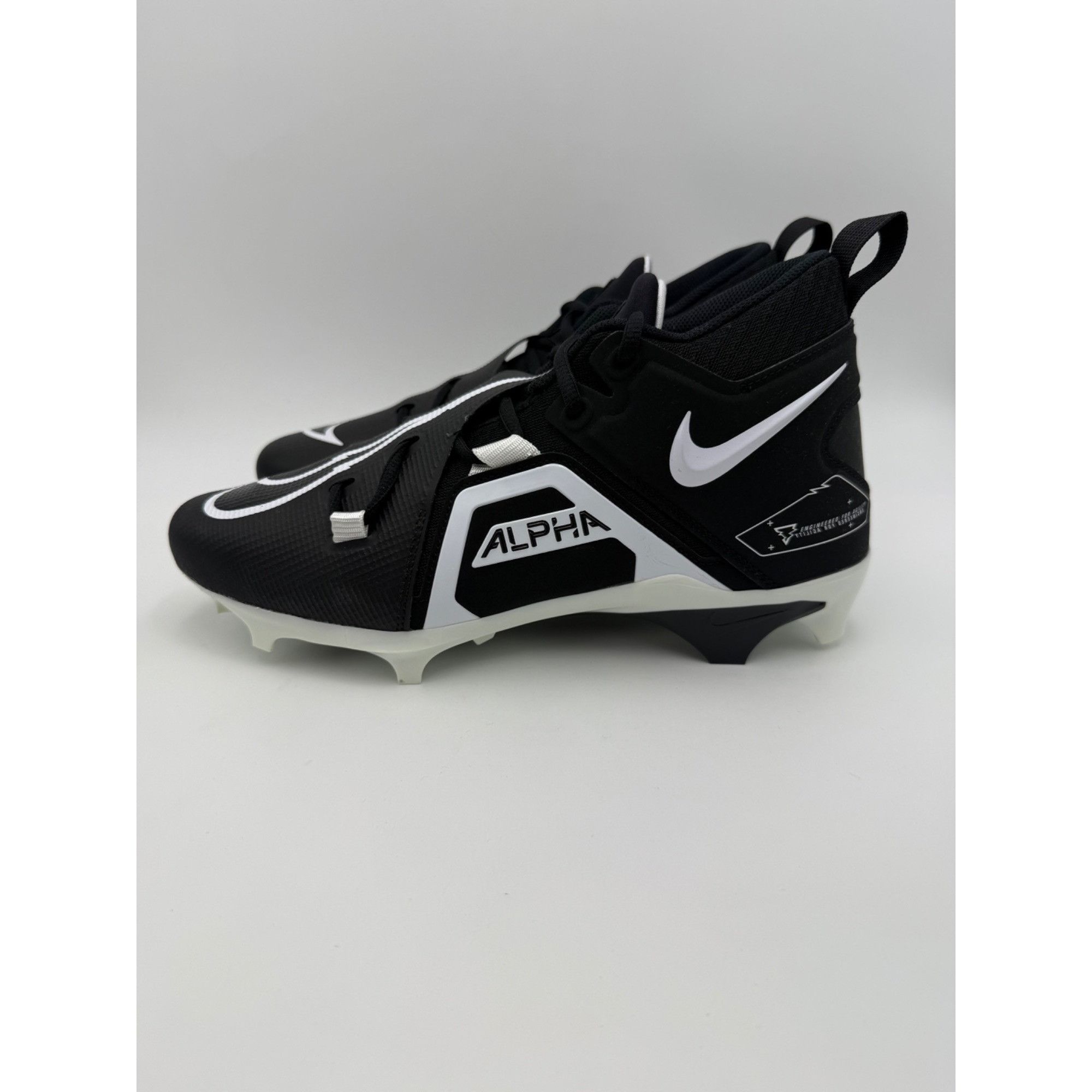 Nike Size 9.5 - Nike Alpha Menace Pro 3 Mid Football Cleats Size US 9.5 / EU 42-43 - 5 Thumbnail