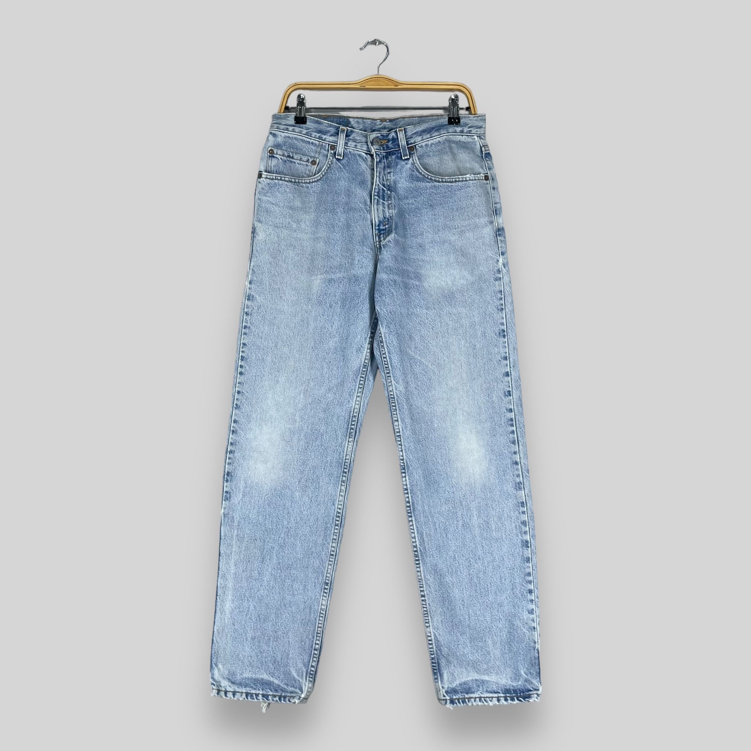 Levi's × Vintage Size 31 Vintage Levis 559 Distressed Light Wash Jeans Size US 31 - 1 Thumbnail