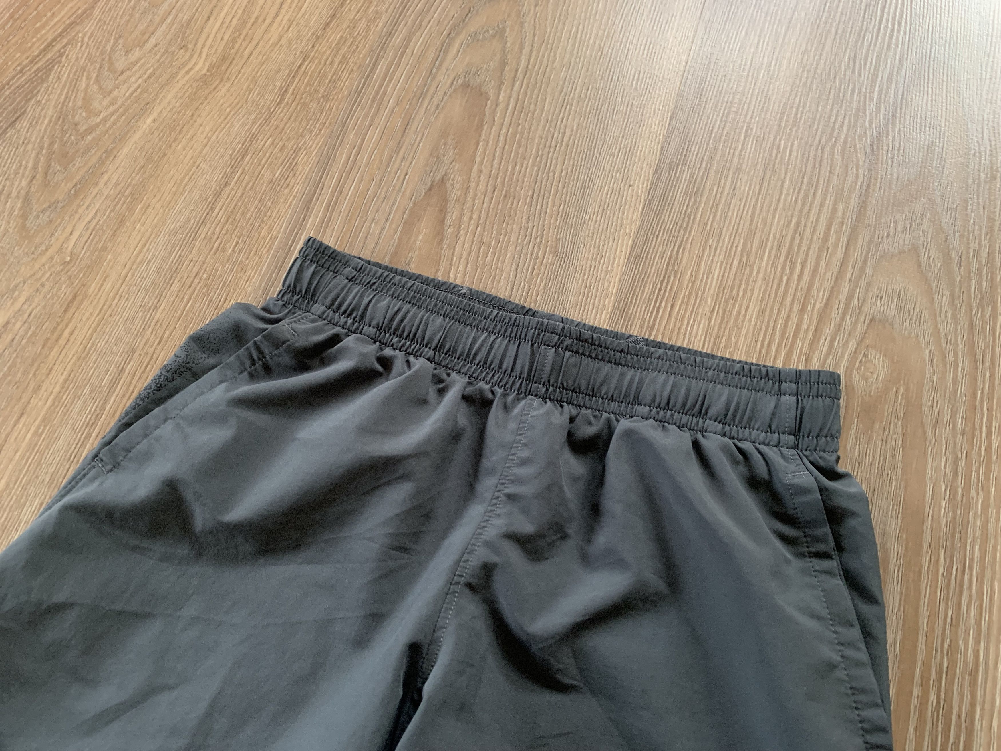 Under Armour Youth Under Armour Training Shorts Size US 26 / EU 42 - 4 Thumbnail