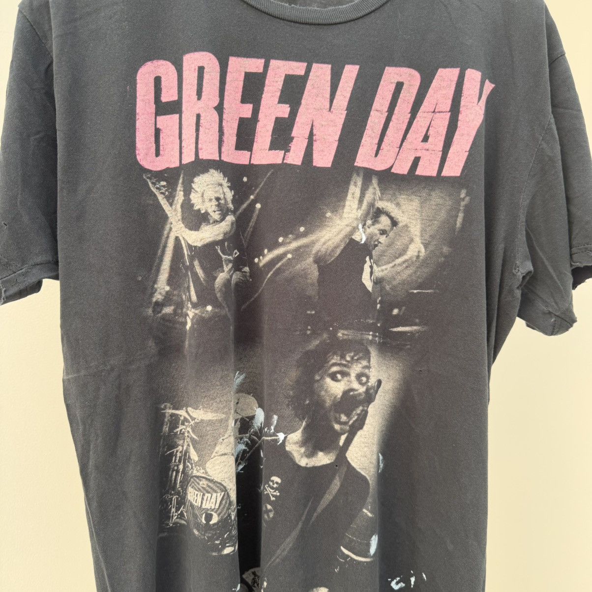 Band Tees Green Day Live Photo Collage Band Tee -bay island Size US XL / EU 56 / 4 - 2 Thumbnail