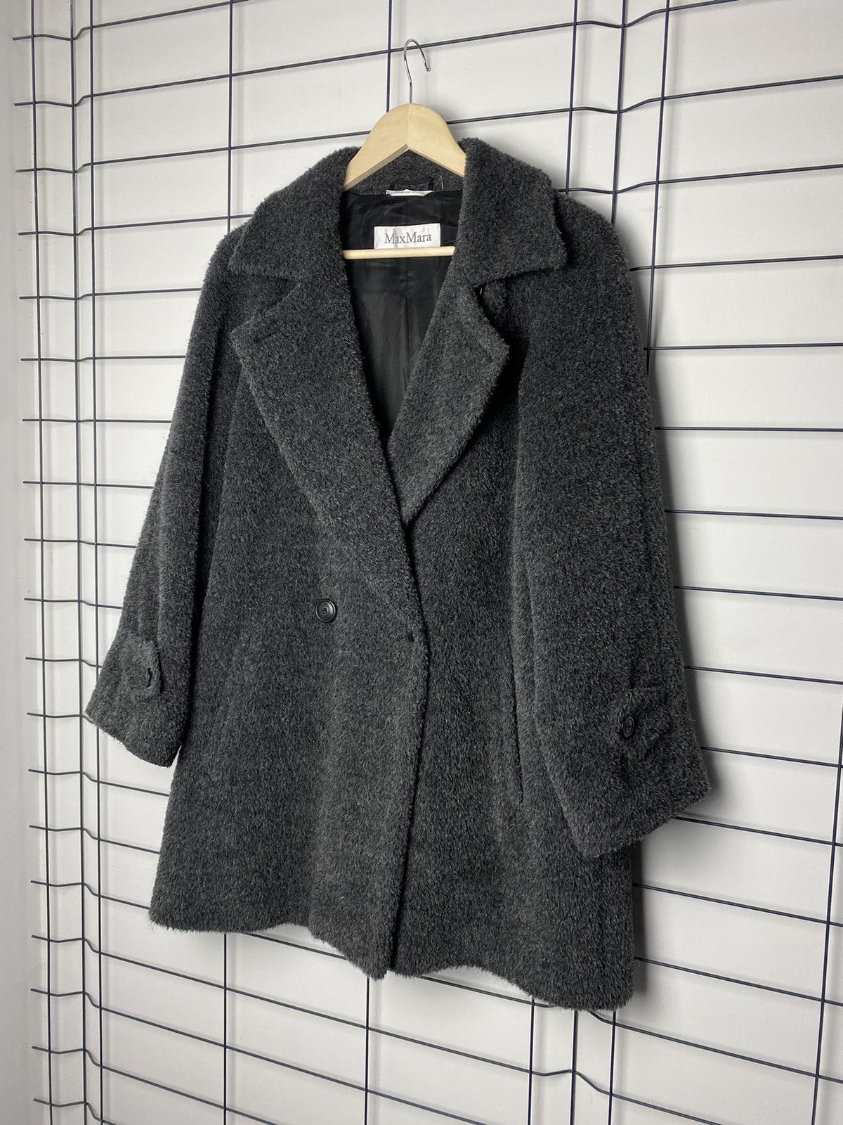 Max Mara Max Mara Coat Teddy Size M / US 6-8 / IT 42-44 - 1 Thumbnail
