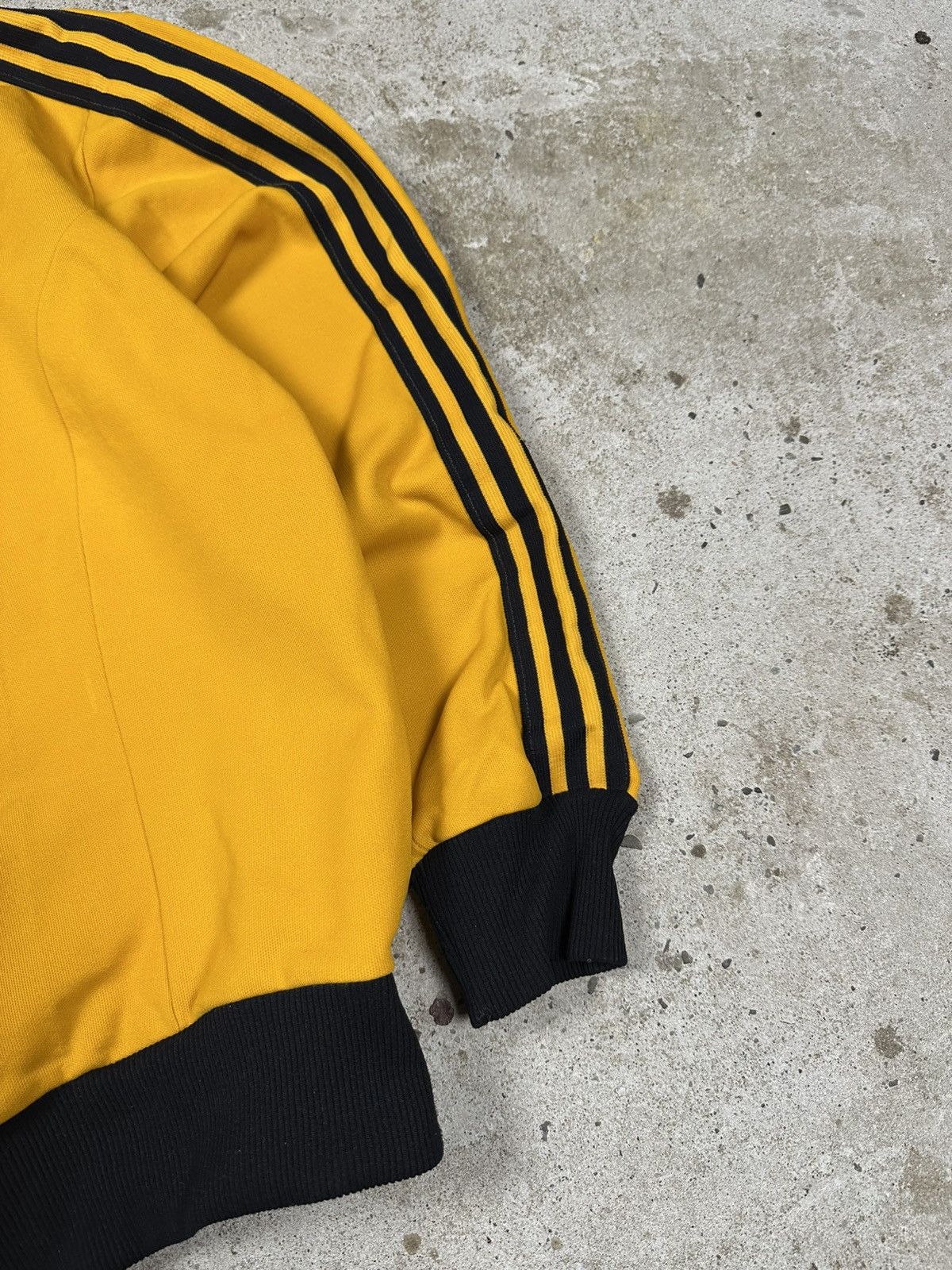 Adidas Vintage 70/80s Adidas Rare Yugoslavia Track Jacket Size US S / EU 44-46 / 1 - 3 Thumbnail