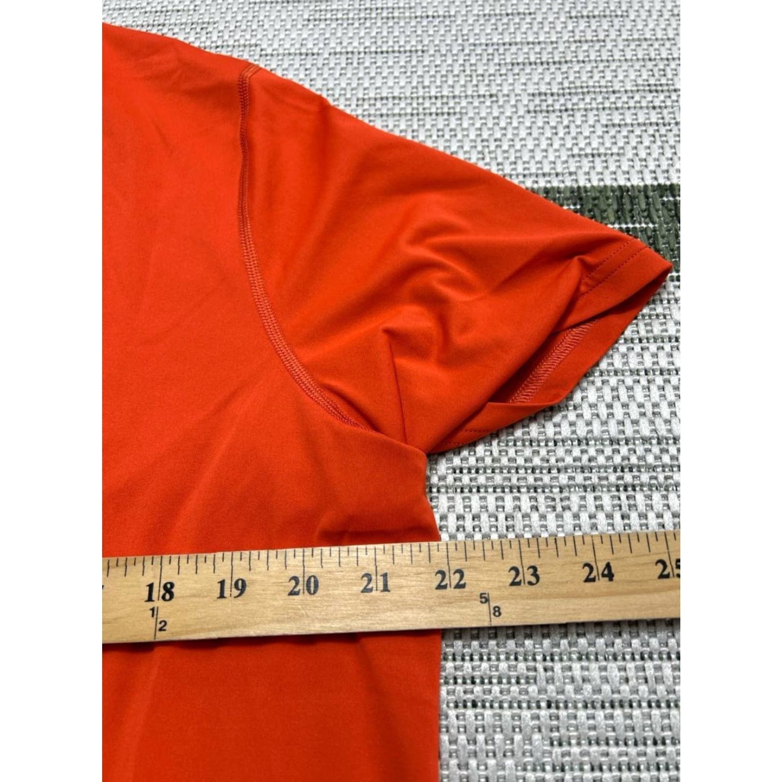 Cotopaxi Cotopaxi Fino Tech T Shirt Womens XXL Orange Logo Print Moisture Wicking Summer Size XXL / US 16-18 / IT 52-54 - 6 Thumbnail