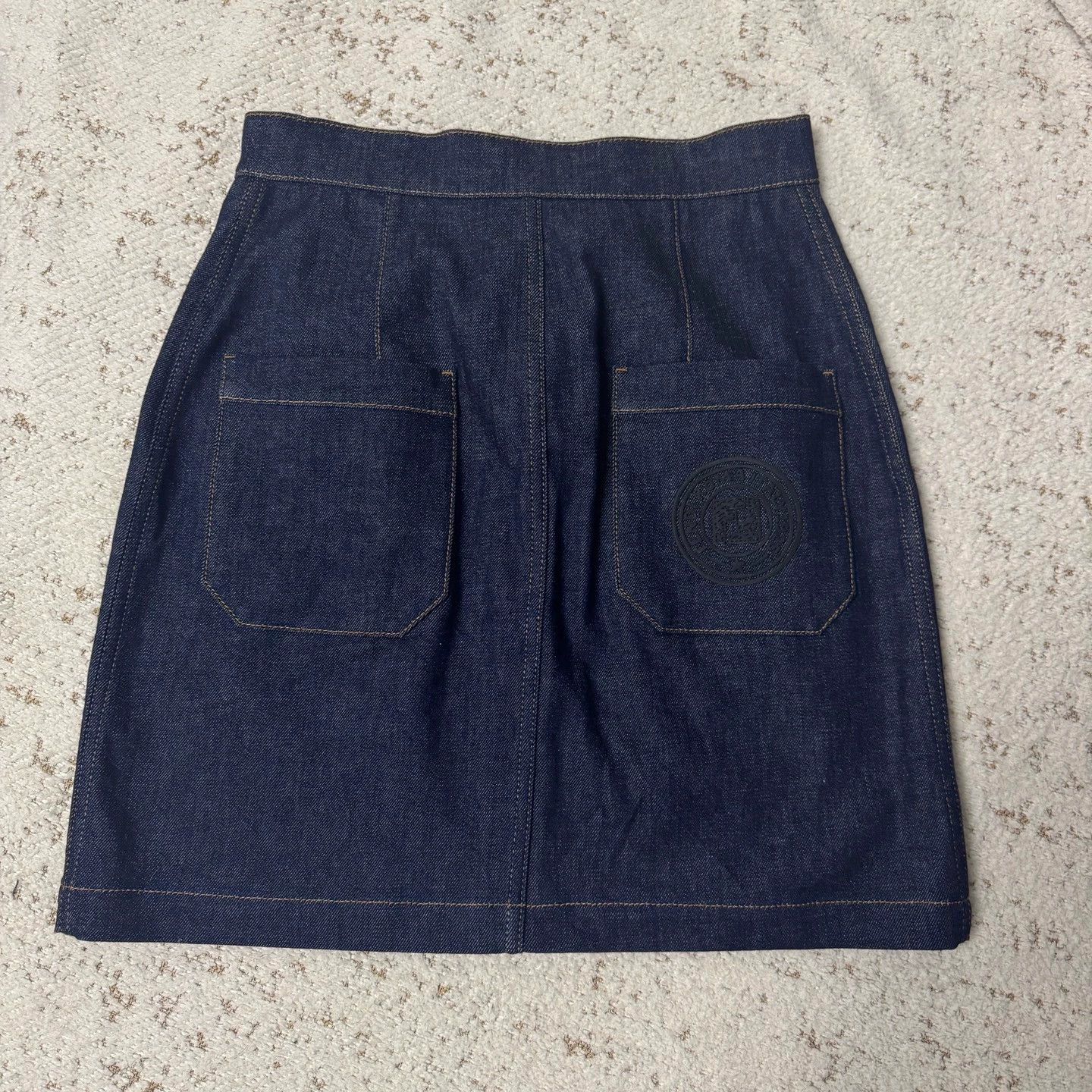 Fendi Fendi Unworn Denim Skirt EU 42 Size 28" / US 6 / IT 42 - 1 Thumbnail