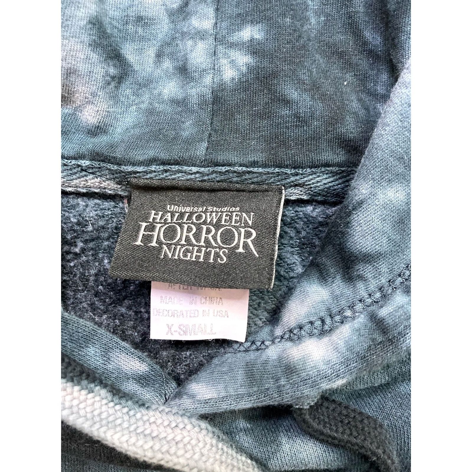 Vintage VINTAGE Universal Studios Halloween Horror Nights 2022 Hoodie Women XS Black Tie Dye Kid? Size XS / US 0-2 / IT 36-38 - 5 Thumbnail