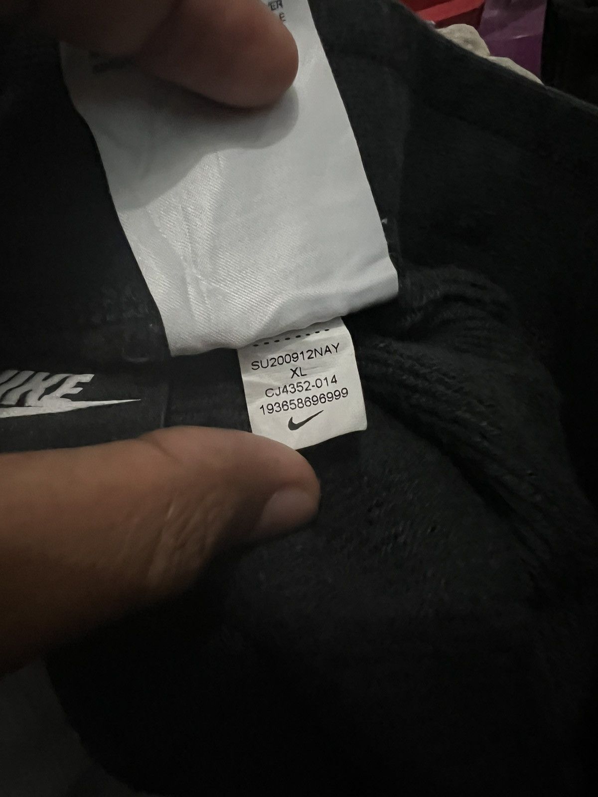 Nike Nike Swoosh Big Logo White Black Shorts Size US 32 / EU 48 - 12 Thumbnail