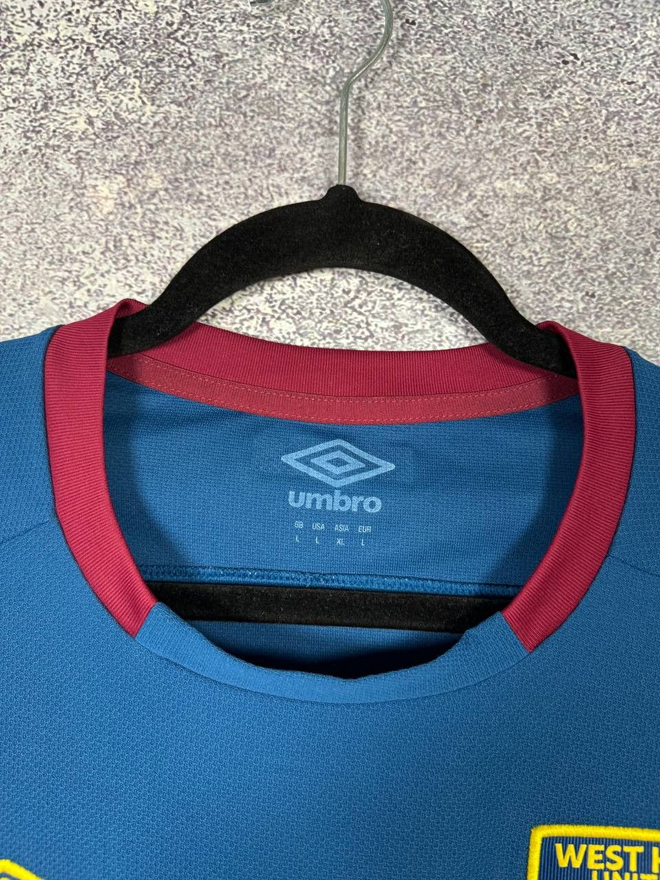 Umbro West Ham United 2018/19 Away Umbro Soccer Jersey Large Size US L / EU 52-54 / 3 - 7 Thumbnail
