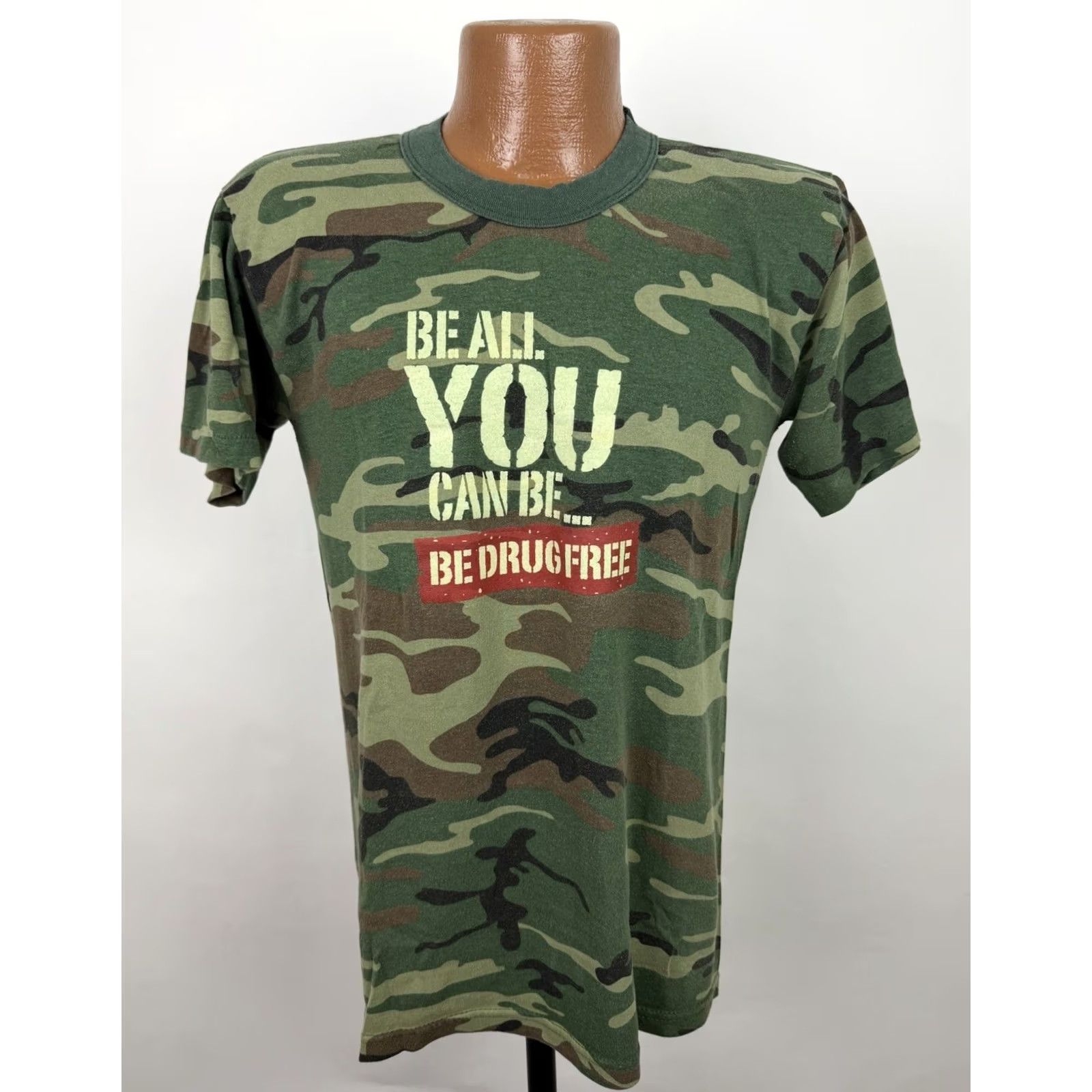 Rothco VINTAGE Rothco Camouflage Shirt Mens M T-Shirt 90s Y2K Green Cotton Blend Jersey Short Sleeve Crew Neck Mens Size US M / EU 48-50 / 2 - 2 Thumbnail