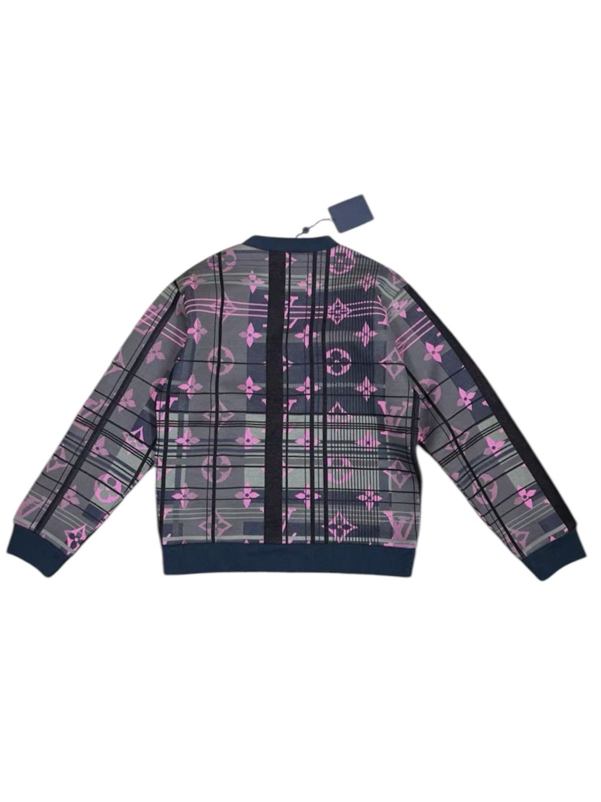Louis Vuitton Louis Vuitton L Pullover Monogram Sweatshirt crewneck Size US L / EU 52-54 / 3 - 2 Thumbnail