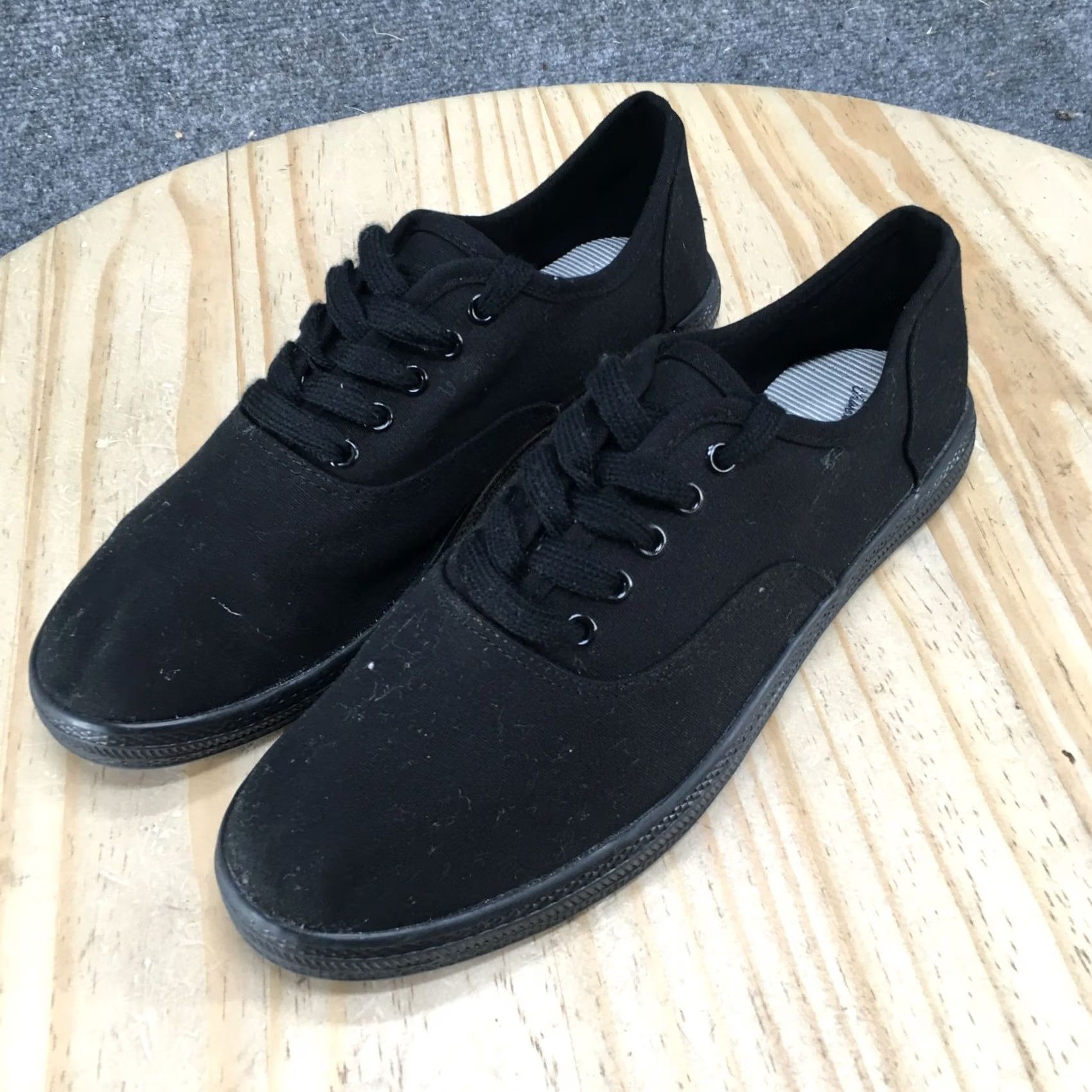 Vintage Universal Thread Shoes Womens 9 Lunea Lace-Up Sneakers Black Canvas Low Top Casual Shoes Womens Mens Girls Fashion Footwear Size M / US 6-8 / IT 42-44 - 6 Thumbnail