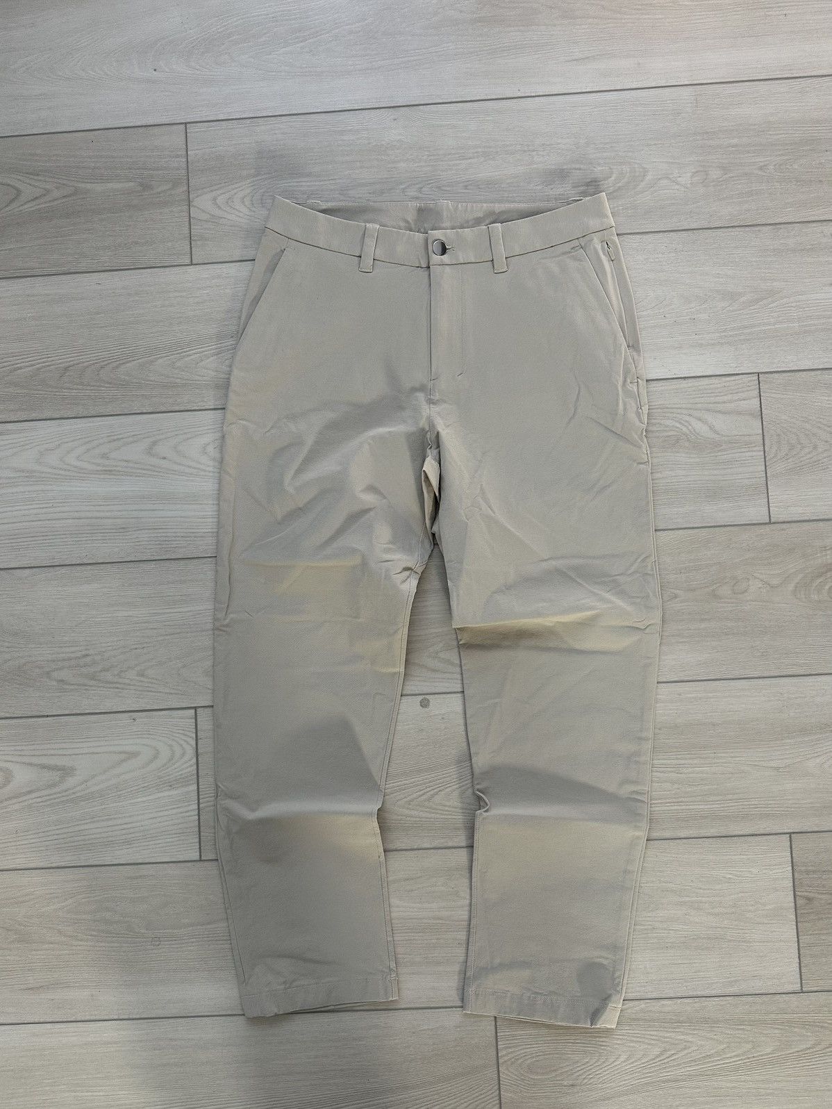Lululemon Lululemon abc pant beige Size US 31 - 1 Thumbnail
