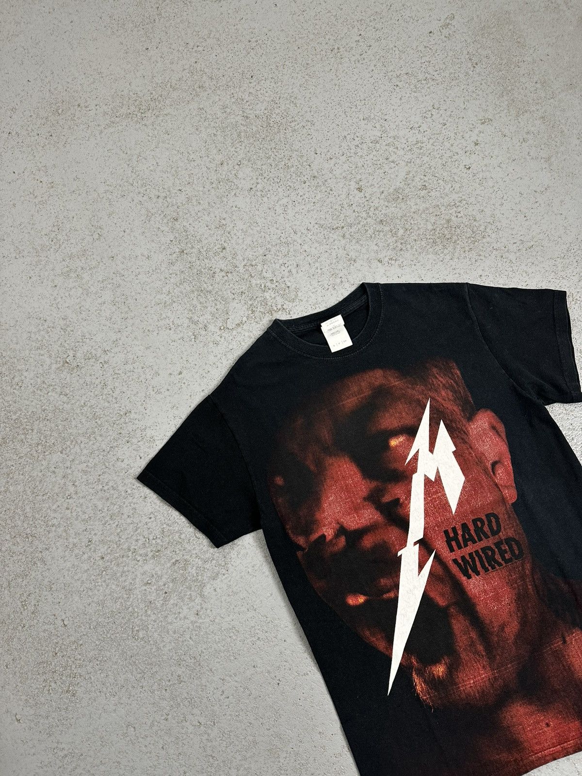 Band Tees 00s Metallica Hard Wired Gildan Rock T-Shirt Size US S / EU 44-46 / 1 - 2 Thumbnail