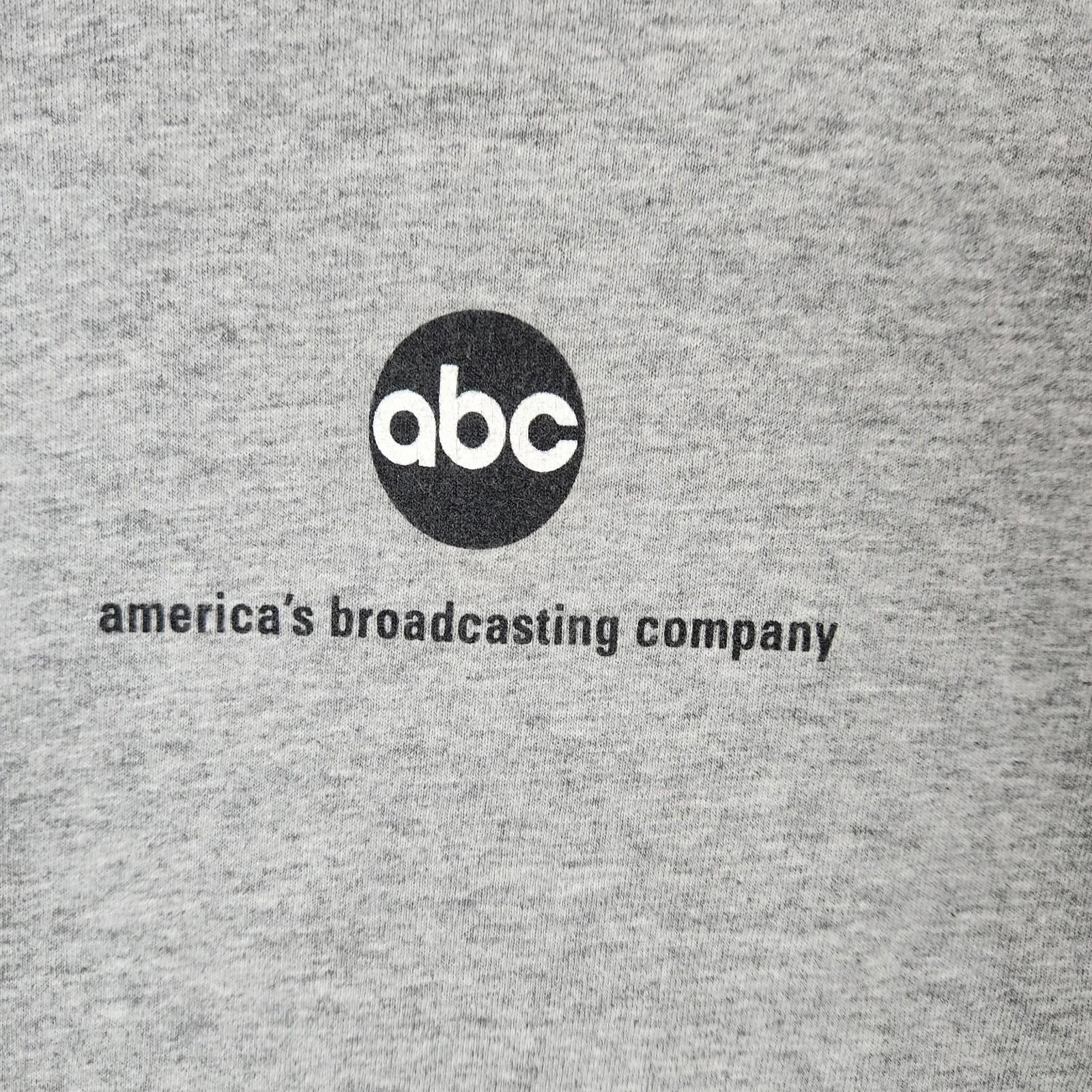 Gildan Vintage Gildan ABC TV Gray Tshirt Mens Size XL Size US XL / EU 56 / 4 - 2 Thumbnail
