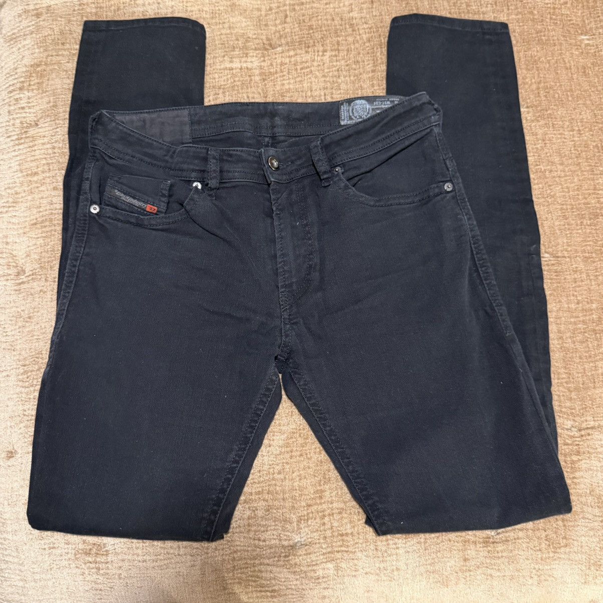 Diesel Diesel Thommer slim skinny jeans in black wash (0688H). Size US 31 - 3 Thumbnail