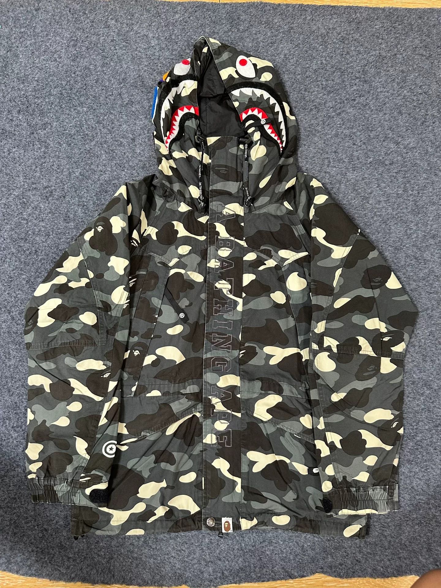 Bape Bape Multi Glow Jacket Outerwear Size US M / EU 48-50 / 2 - 1 Thumbnail