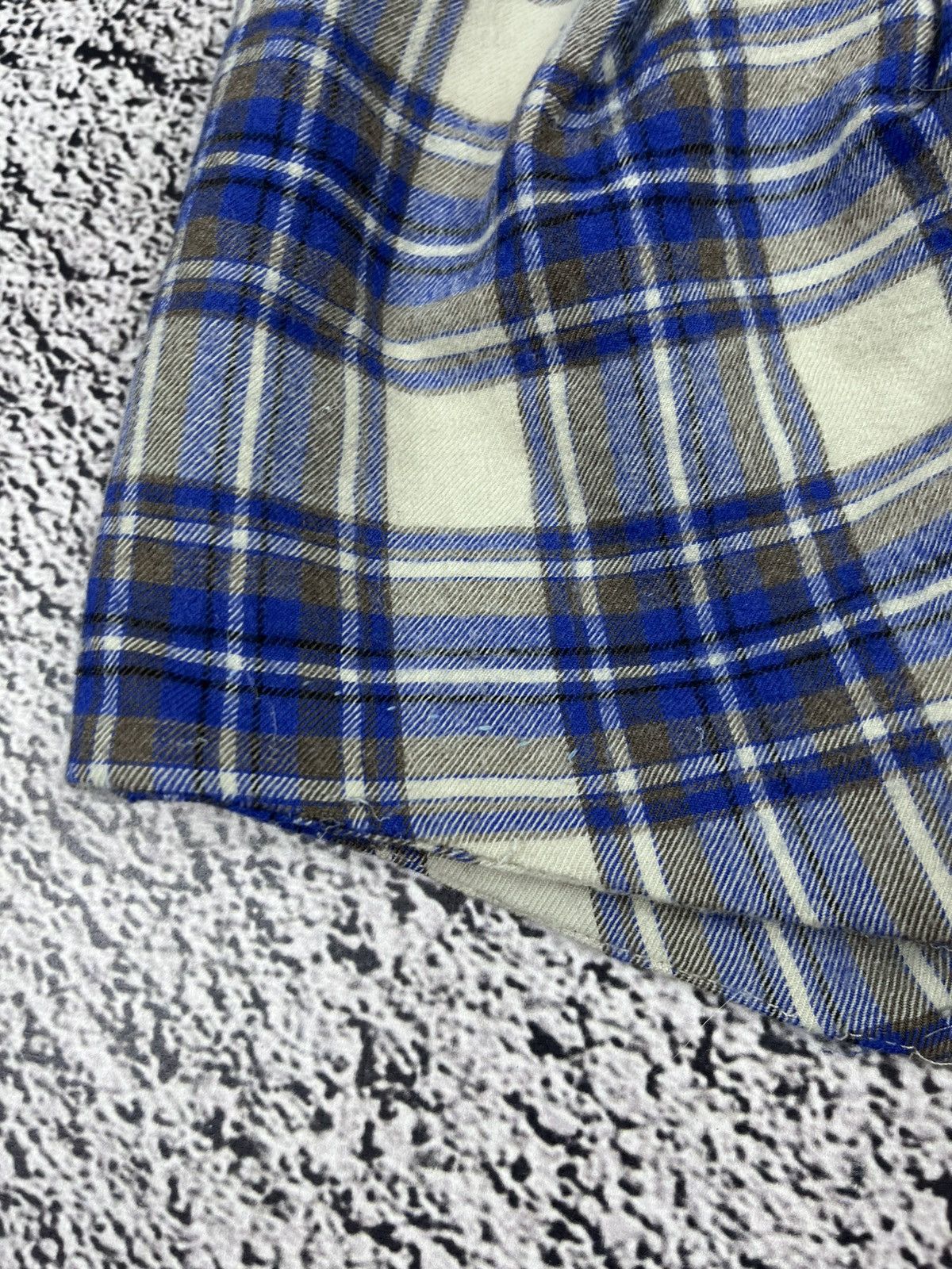 Blumarine Vintage Blumarine Blugirl Check Wool mini skirt Size 38 Size 26" / US 2 / IT 38 - 9 Thumbnail