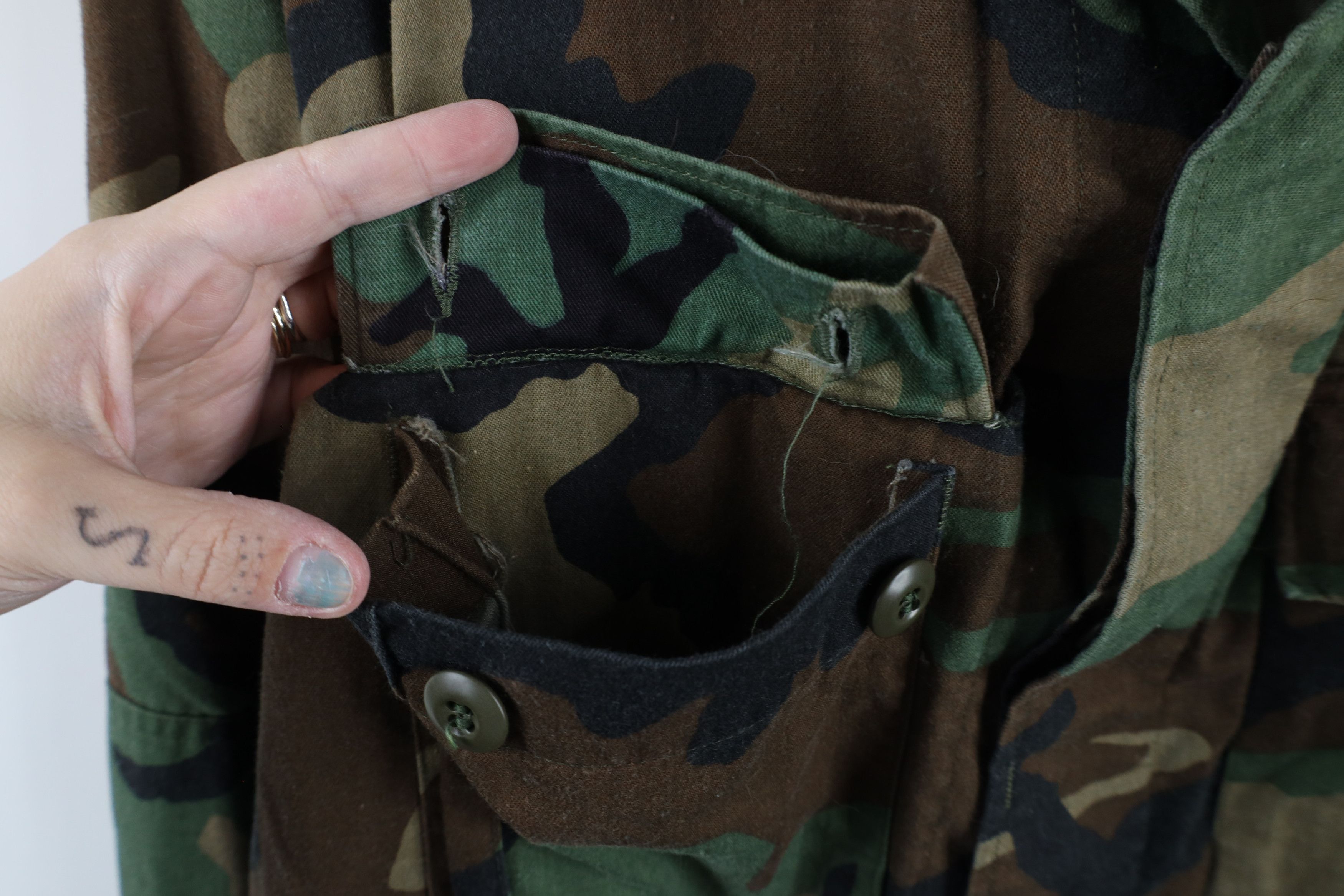 Vintage Vintage 90s Woodland Camouflage Combat Coat Jacket USA Size US M / EU 48-50 / 2 - 6 Thumbnail