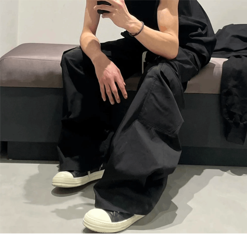 Japanese Brand Wide Leg Drawstring Black Cargo Pants Size US 30 / EU 46 - 2 Thumbnail