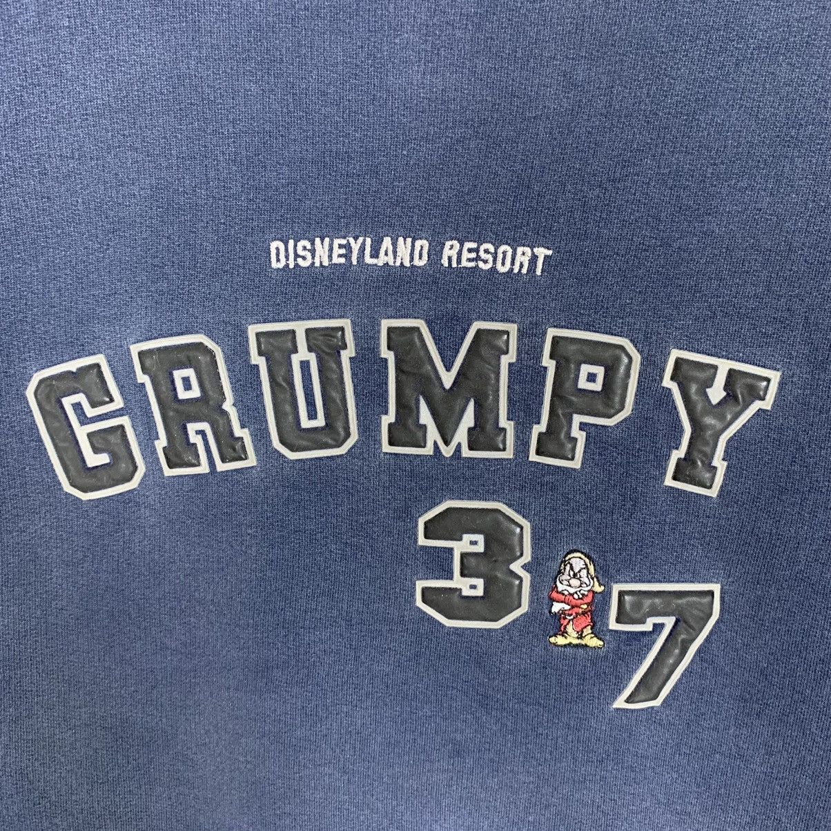 Cartoon Network × Disney × Vintage Vintage Disneyland Resort Embroidery Sweatshirt Crewneck Size US XL / EU 56 / 4 - 3 Thumbnail