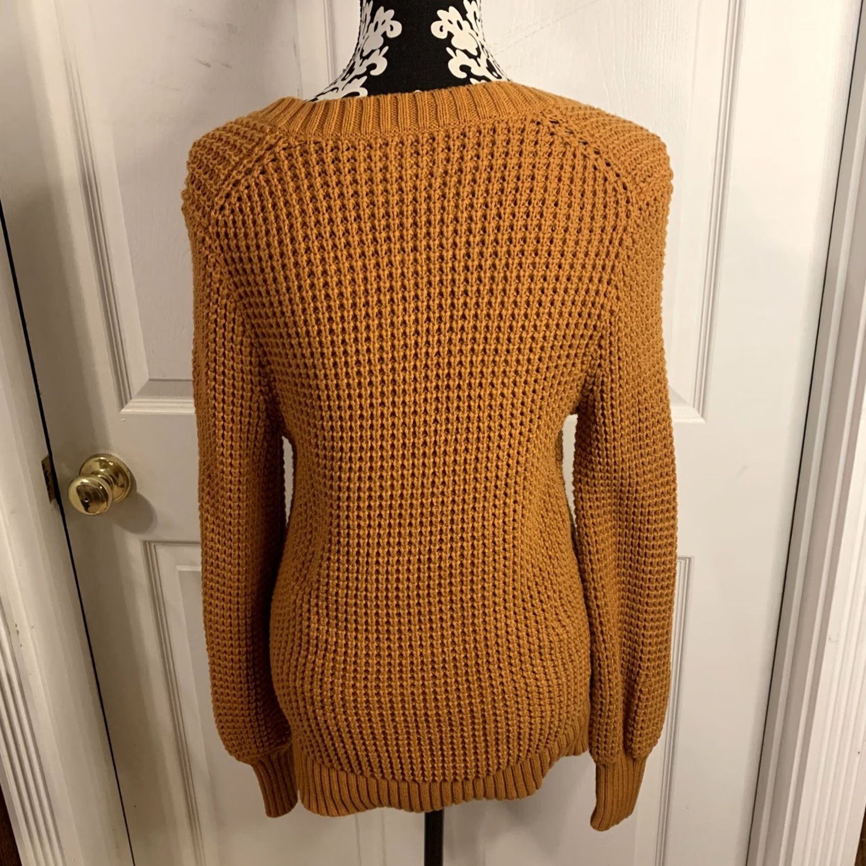 J.Crew J. Crew Womens M Orange Knit Pullover Sweater V-Neck SZ M Cotton Vintage? Size M / US 6-8 / IT 42-44 - 4 Thumbnail