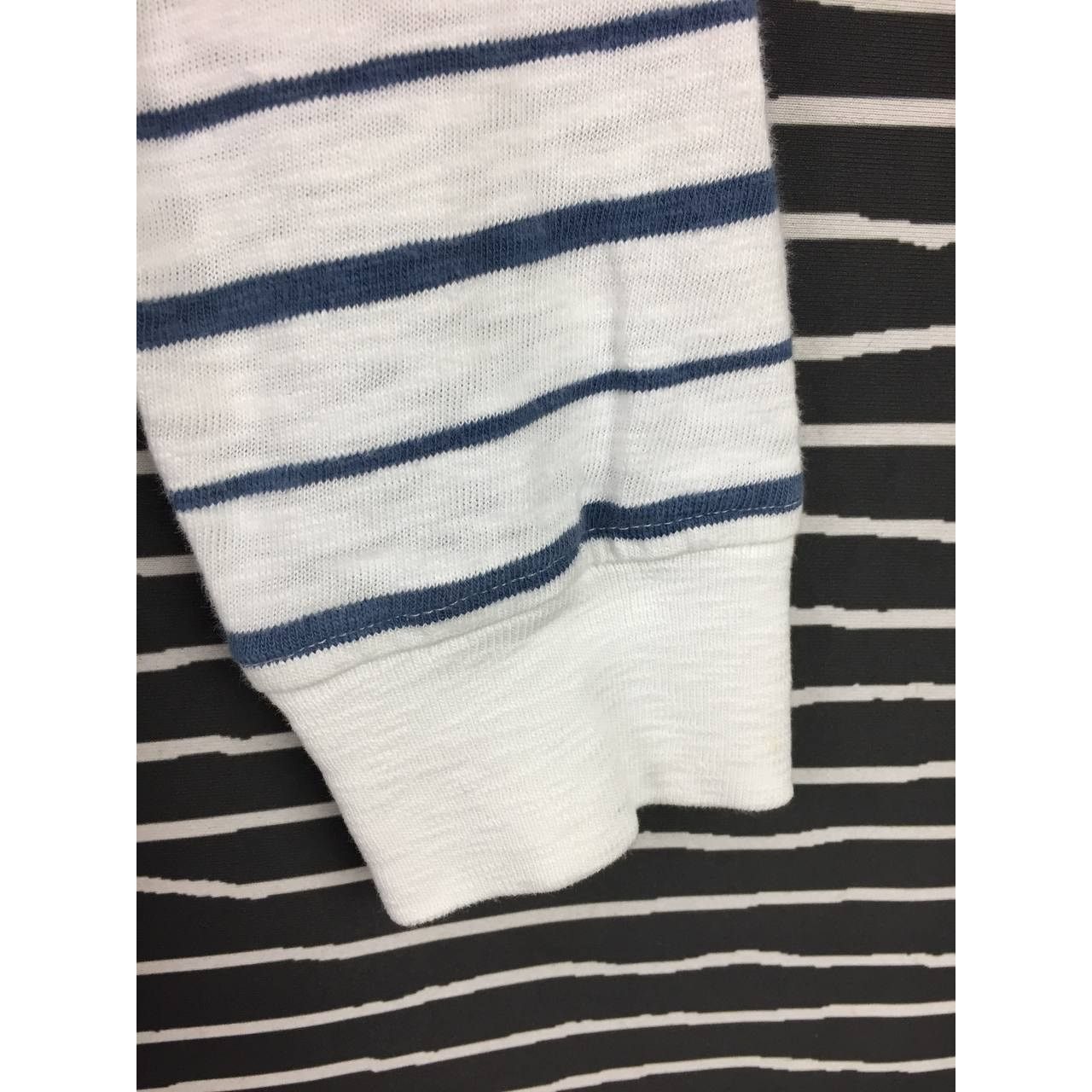 Tommy Hilfiger × Vintage Tommy Hilfiger Small Logo Henley Neck Longsleeve Tee Size US XL / EU 56 / 4 - 7 Thumbnail