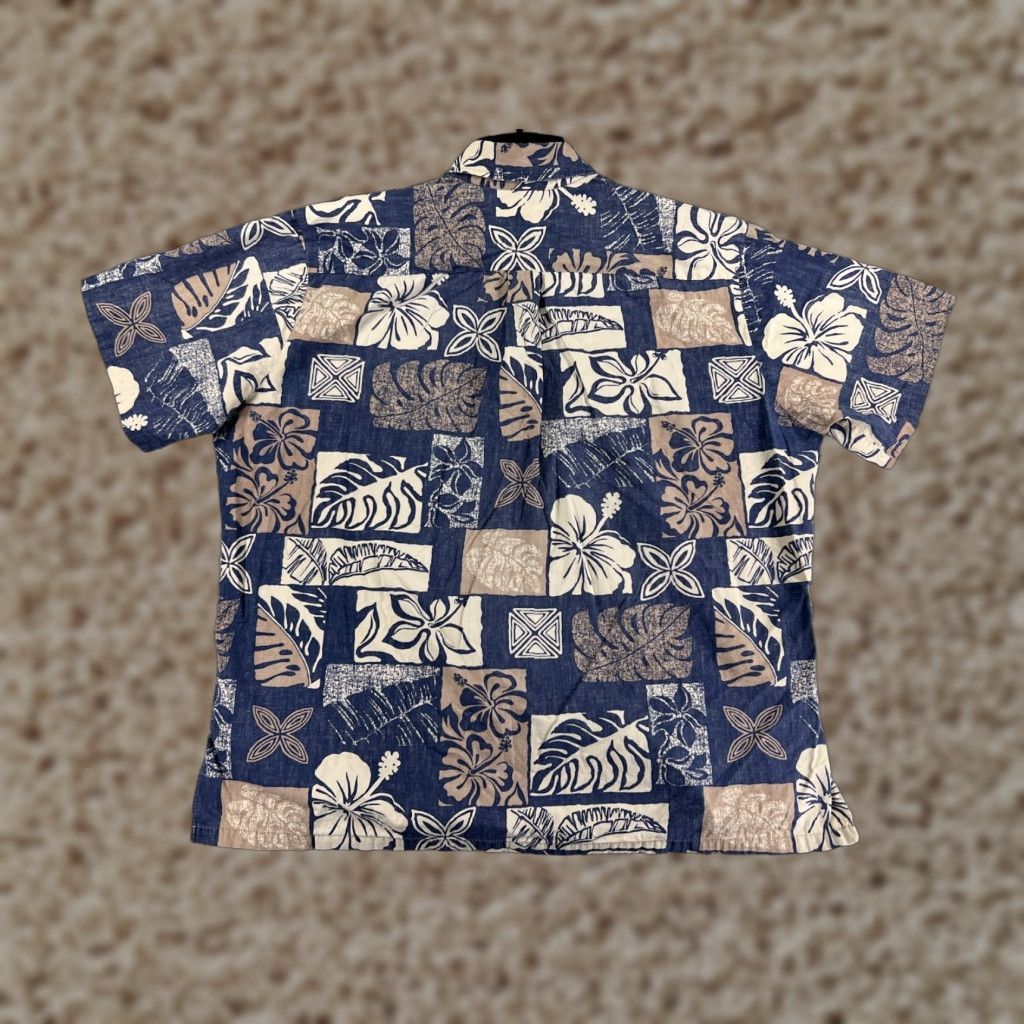 Vintage RJC Hawaiian Shirt Mens XL Blue Beige Button-Up Leaf Pattern Floral Resort Vacation Luau Aloha Beach Mens XL Blue Size US XL / EU 56 / 4 - 1 Thumbnail