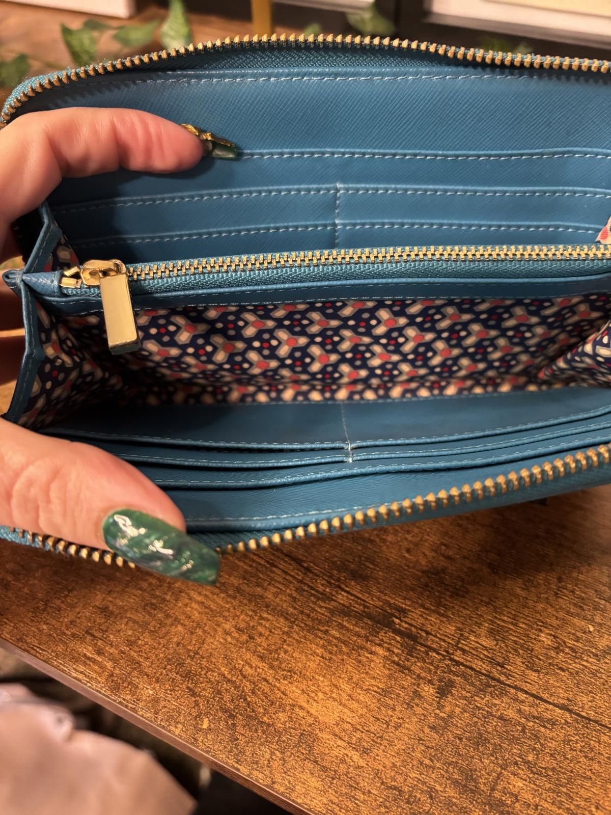 Designer Tory Burch Bright Blue Saffiano Leather Zip Wallet Size ONE SIZE - 6 Thumbnail
