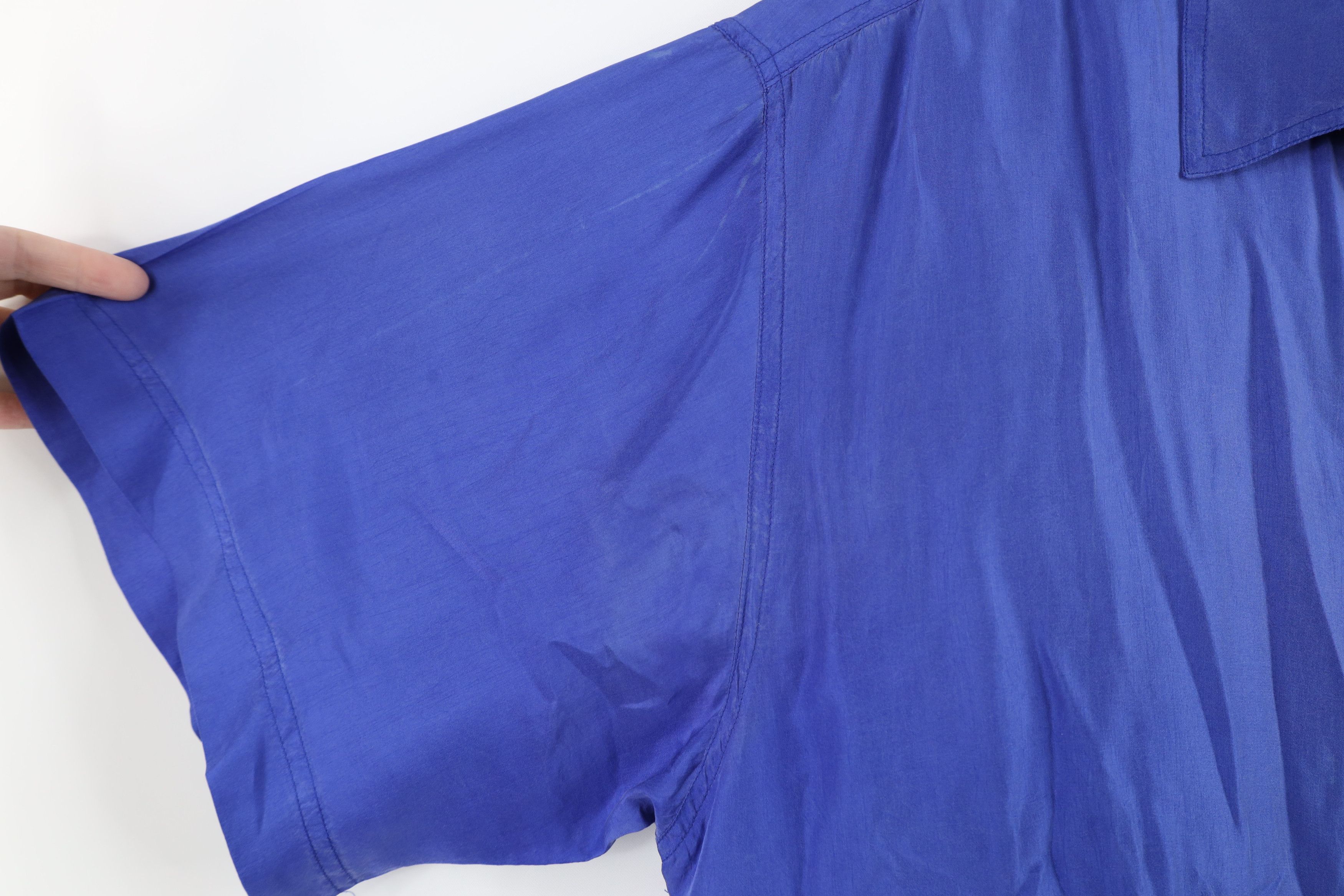 Vintage Vintage 90s Streetwear Silk Baggy Fit Button Shirt Blue Size US XL / EU 56 / 4 - 7 Thumbnail