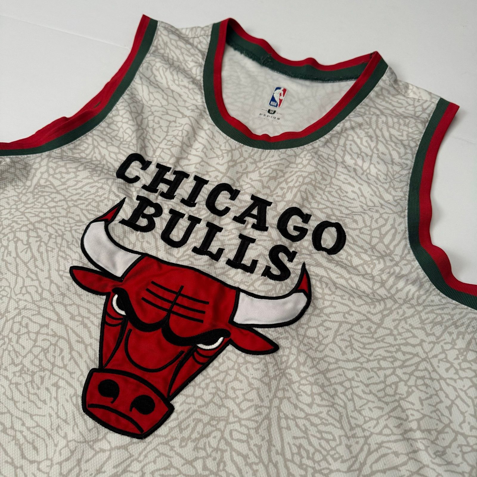 NBA Chicago Bulls NBA Jersey All over print Size Medium Size US M / EU 48-50 / 2 - 2 Thumbnail
