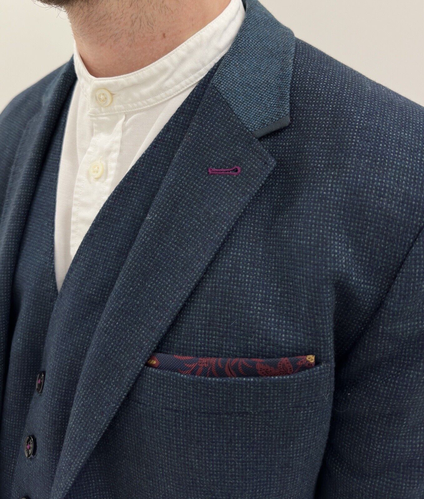 Ted Baker Ted Baker Men's 3 Piece Wool Suit Size 4 Size 40R - 9 Thumbnail