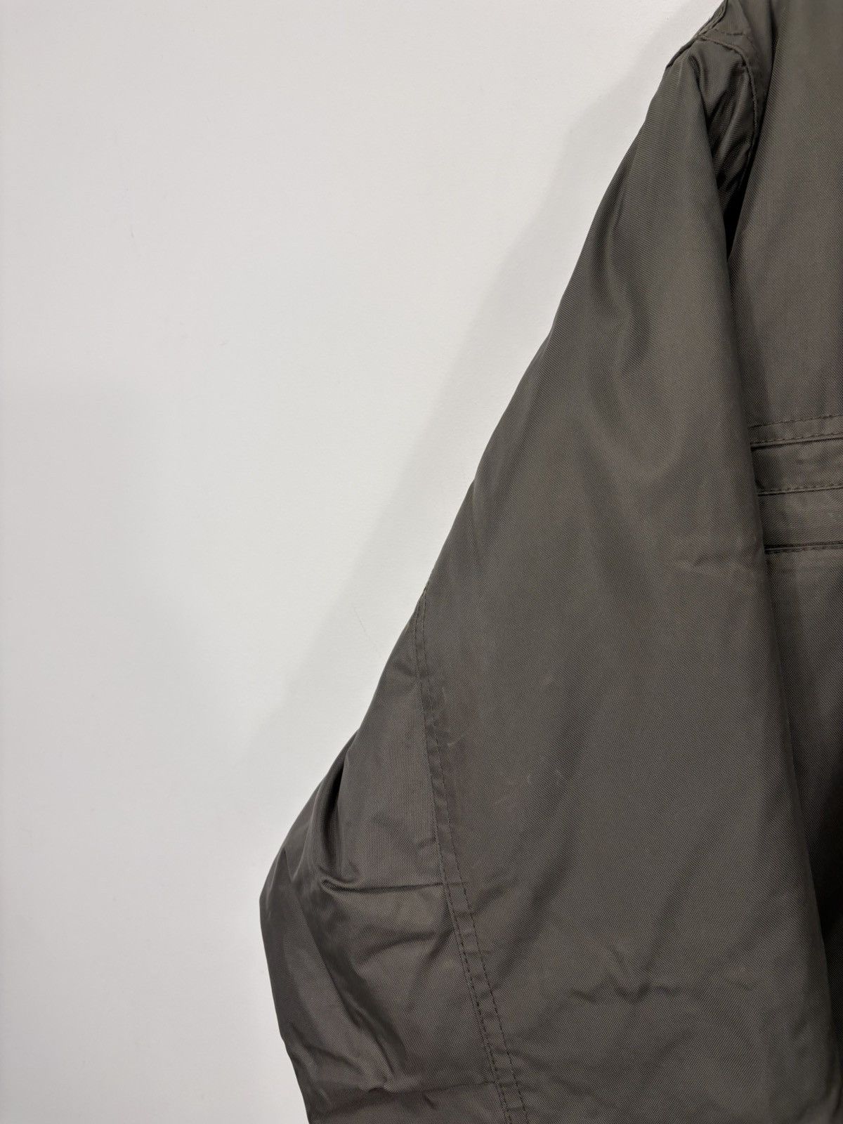 Valentino Vintage 1990s Valentino Sport Men’s Khaki Padded Jacket Coat Size US L / EU 52-54 / 3 - 13 Thumbnail