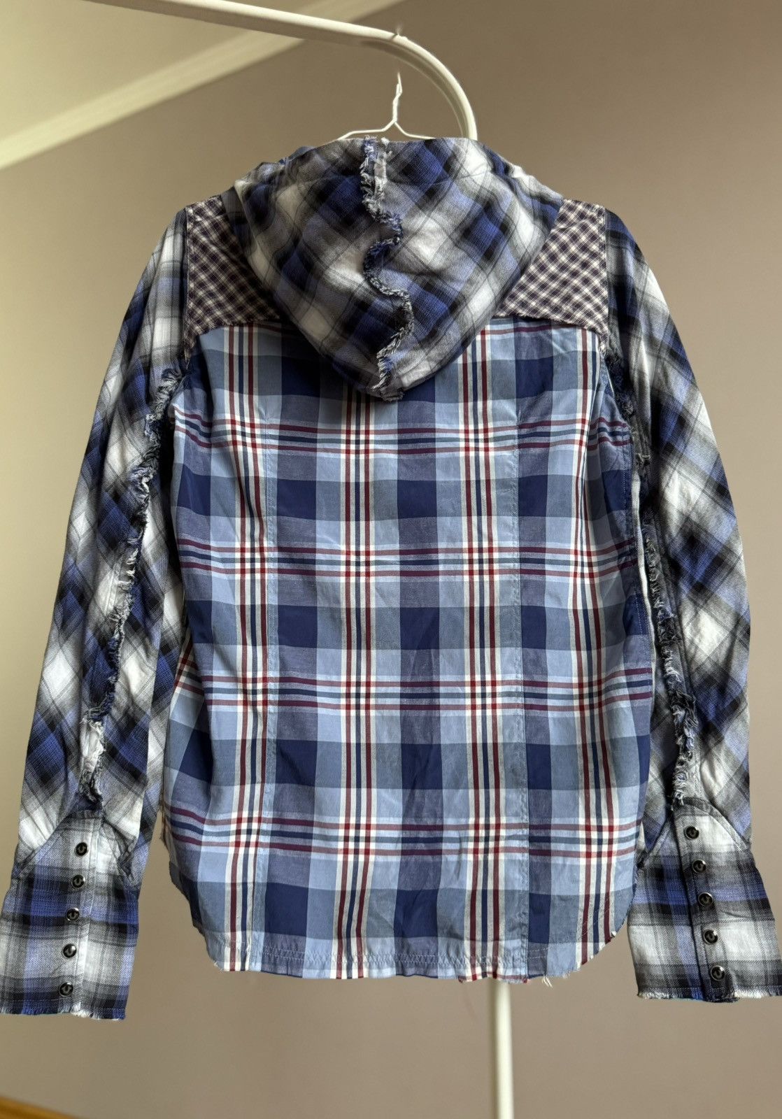 True Religion True Religion Plaid Hood Shirt Button Jacket Women Size M / US 6-8 / IT 42-44 - 5 Thumbnail