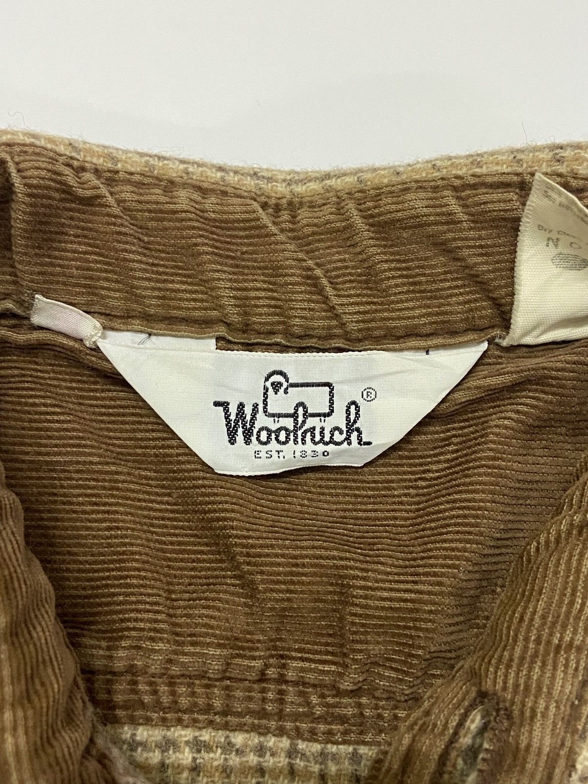 Woolrich Woolen Mills VINTAGE WOOLRICH WOOL BUTTON UP SHIRT Size US L / EU 52-54 / 3 - 8 Thumbnail